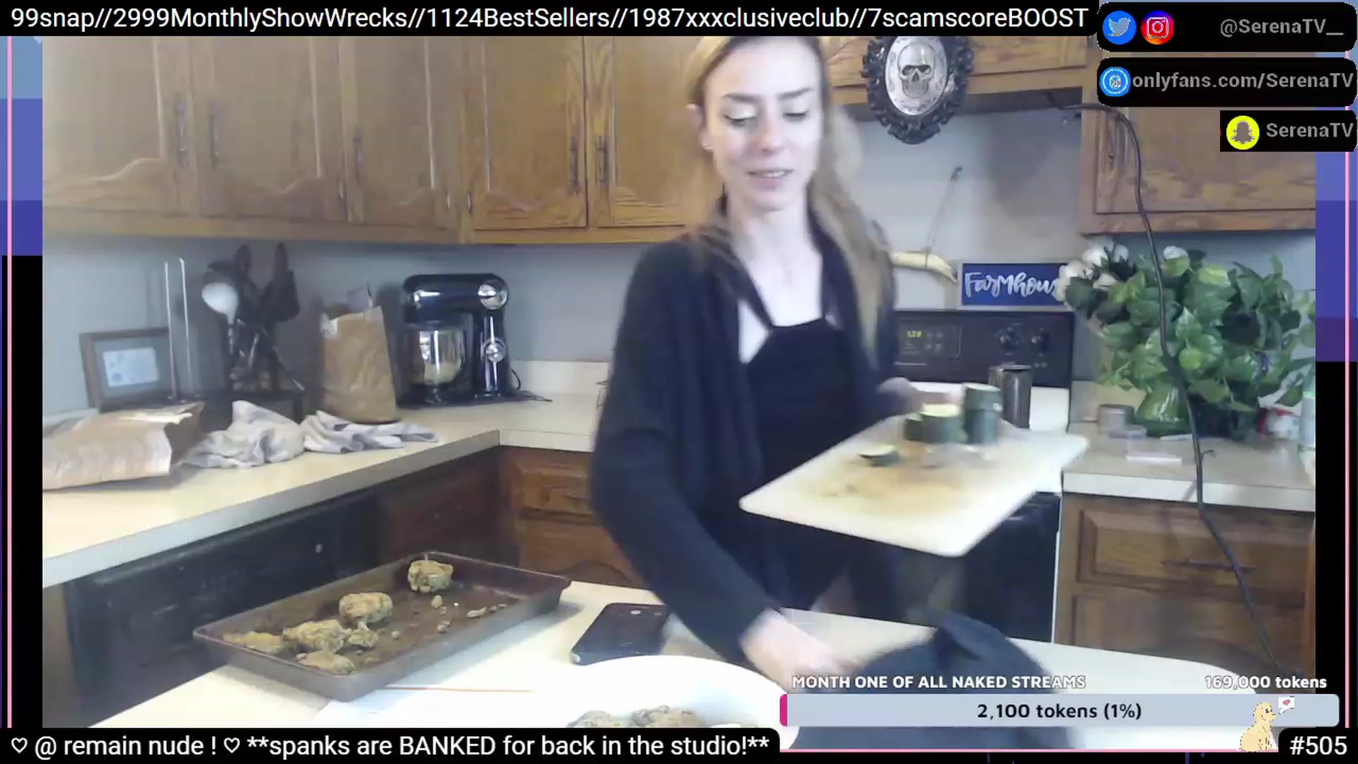 Gallery image thumbnail from serenatv's myfreecams stream on, 01/12/2023, 23:57 image 13 of 20