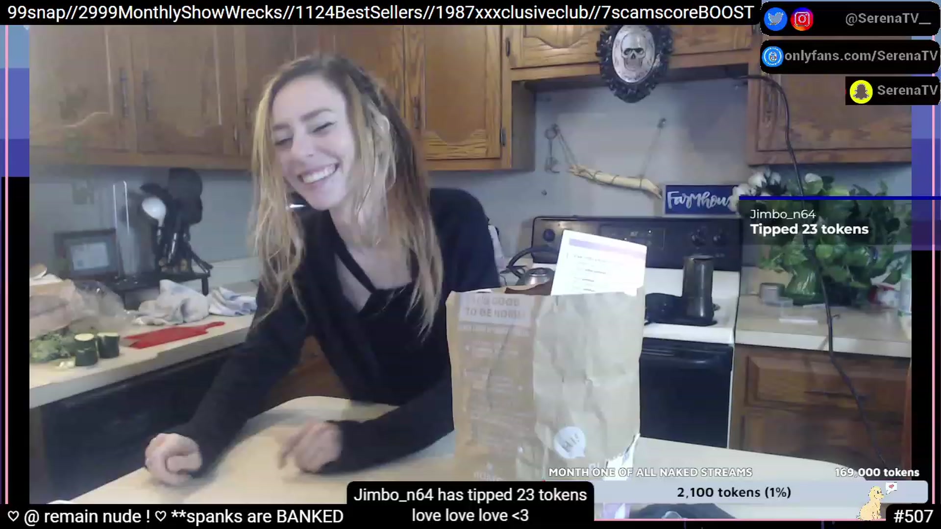Gallery image thumbnail from serenatv's myfreecams stream on, 01/12/2023, 23:57 image 2 of 20