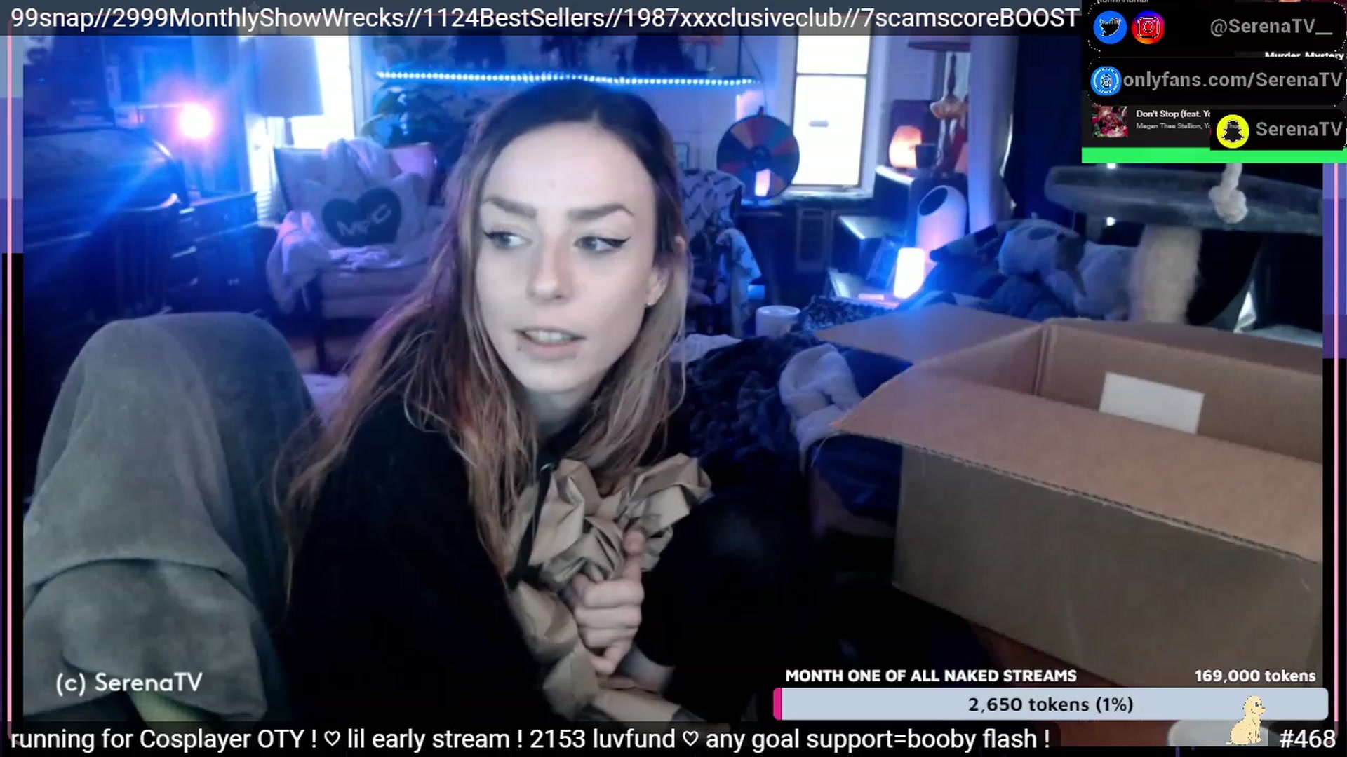 Gallery image thumbnail from serenatv's myfreecams stream on, 01/18/2023, 19:45 image 11 of 20