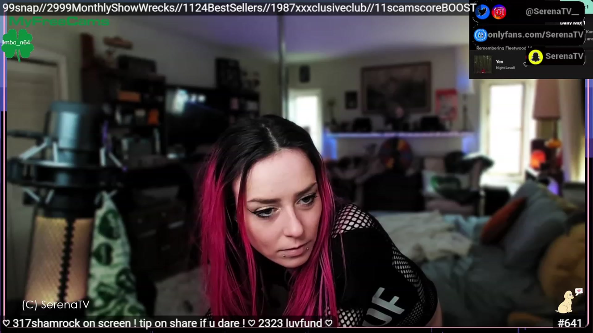 Gallery image thumbnail from serenatv's myfreecams stream on, 03/15/2023, 20:39 image 17 of 20