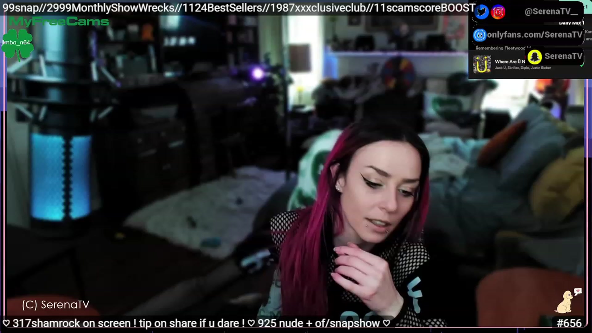 Gallery image thumbnail from serenatv's myfreecams stream on, 03/15/2023, 20:39 image 14 of 20