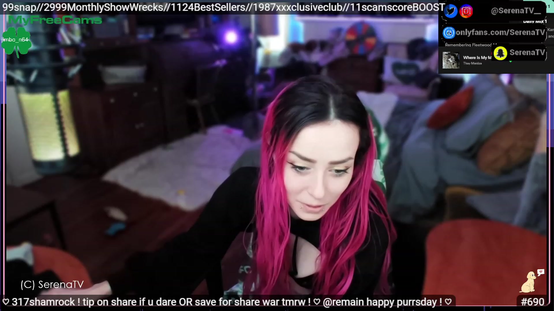Gallery image thumbnail from serenatv's myfreecams stream on, 03/16/2023, 20:24 image 4 of 20