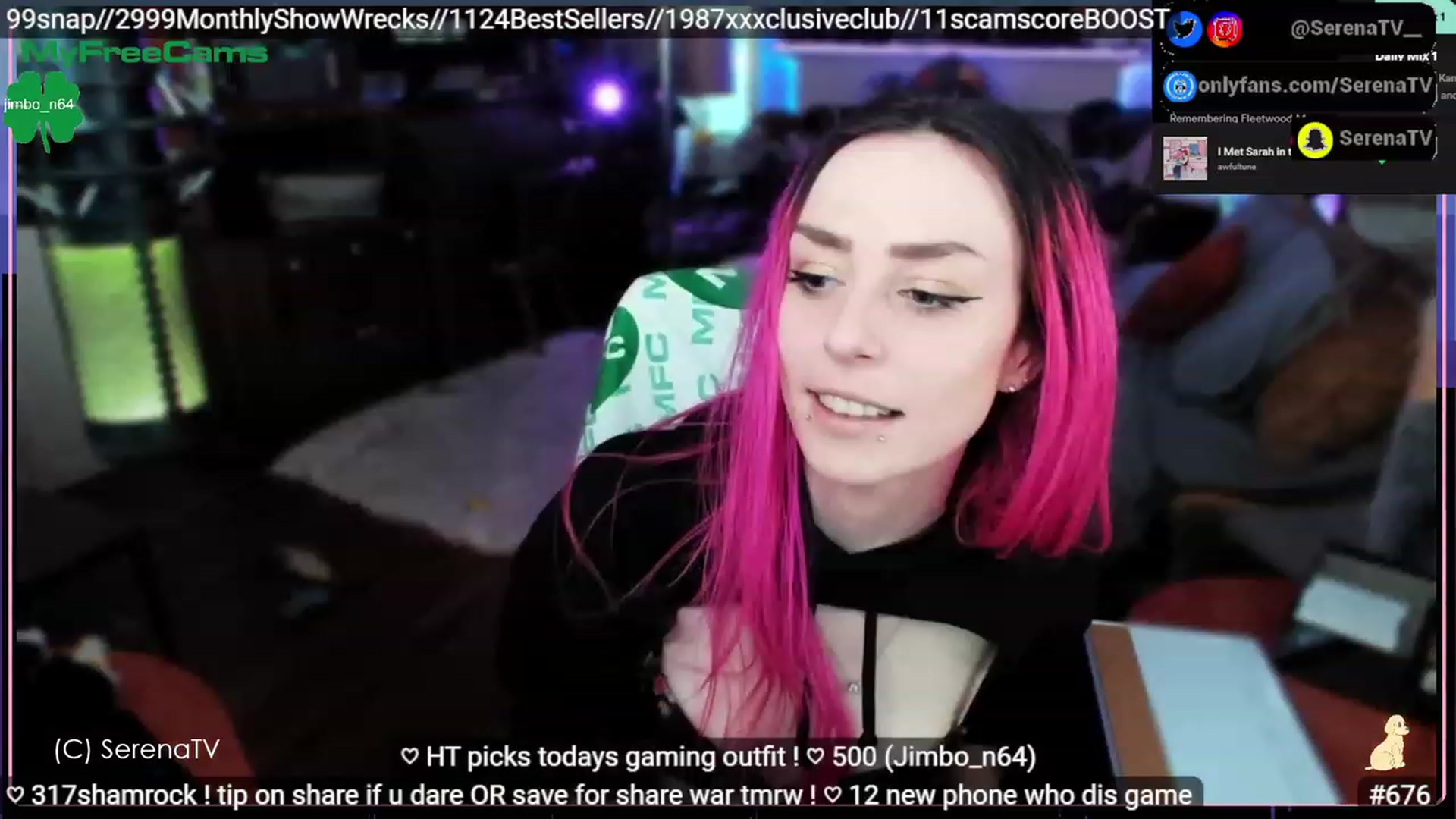 Gallery image thumbnail from serenatv's myfreecams stream on, 03/16/2023, 21:14 image 16 of 20