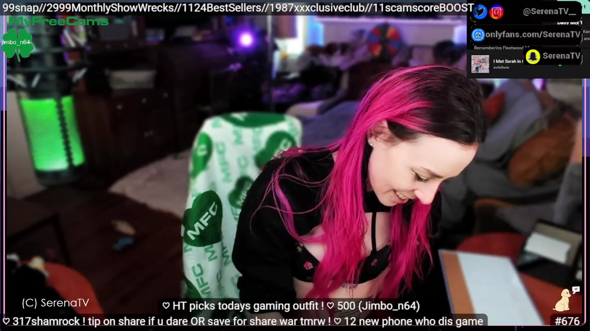Gallery image thumbnail from serenatv's myfreecams stream on, 03/16/2023, 21:14 image 14 of 20