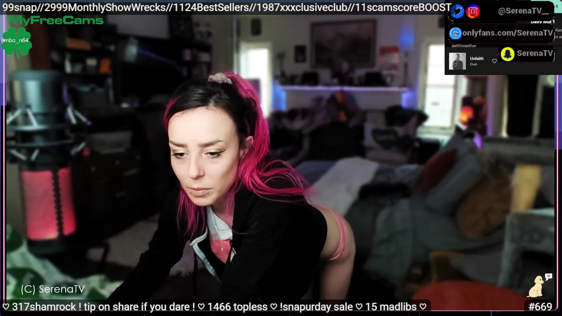 Gallery image thumbnail from serenatv's myfreecams stream on, 03/18/2023, 19:56 image 18 of 20