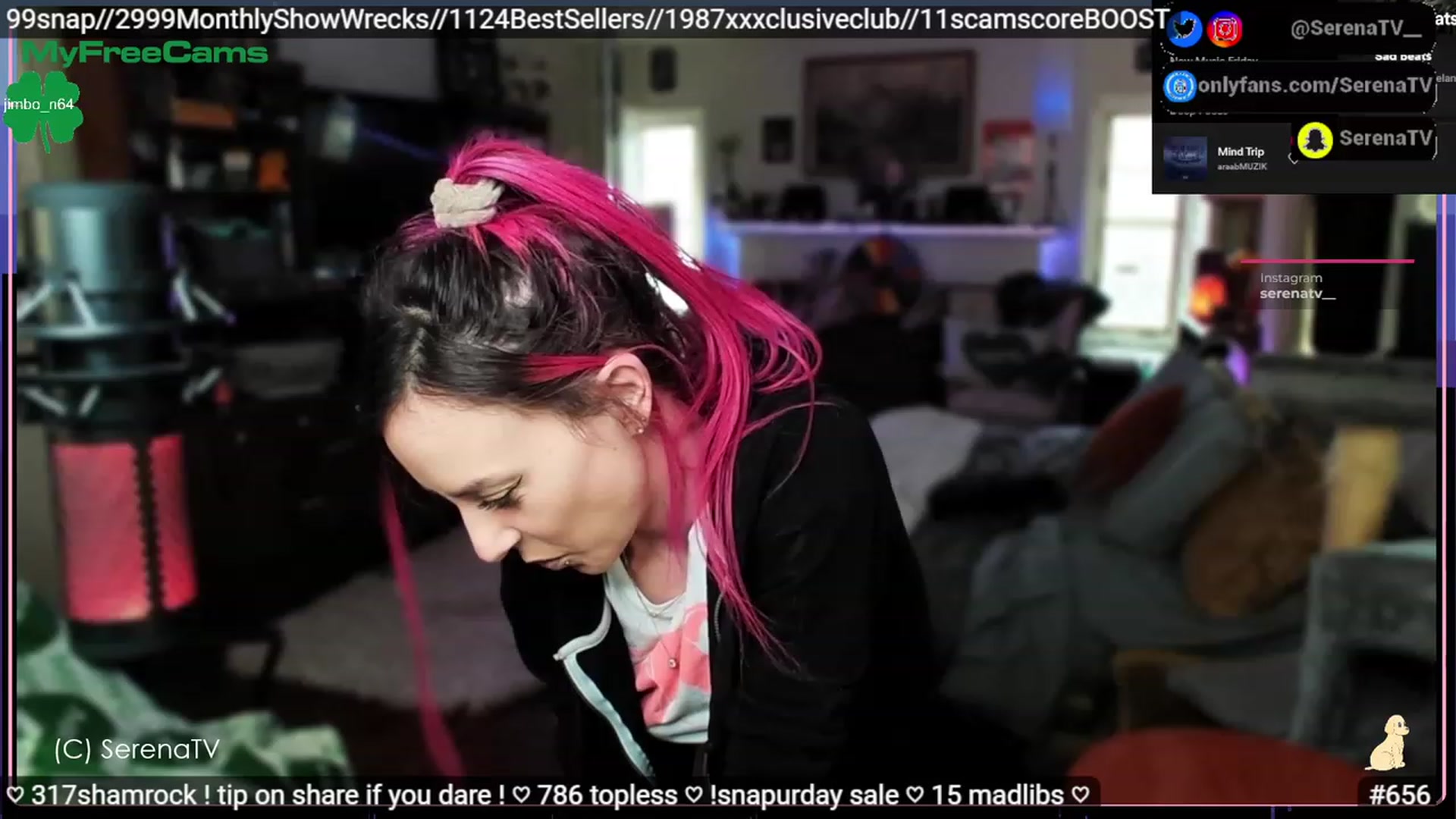 Gallery image thumbnail from serenatv's myfreecams stream on, 03/18/2023, 20:20 image 6 of 20