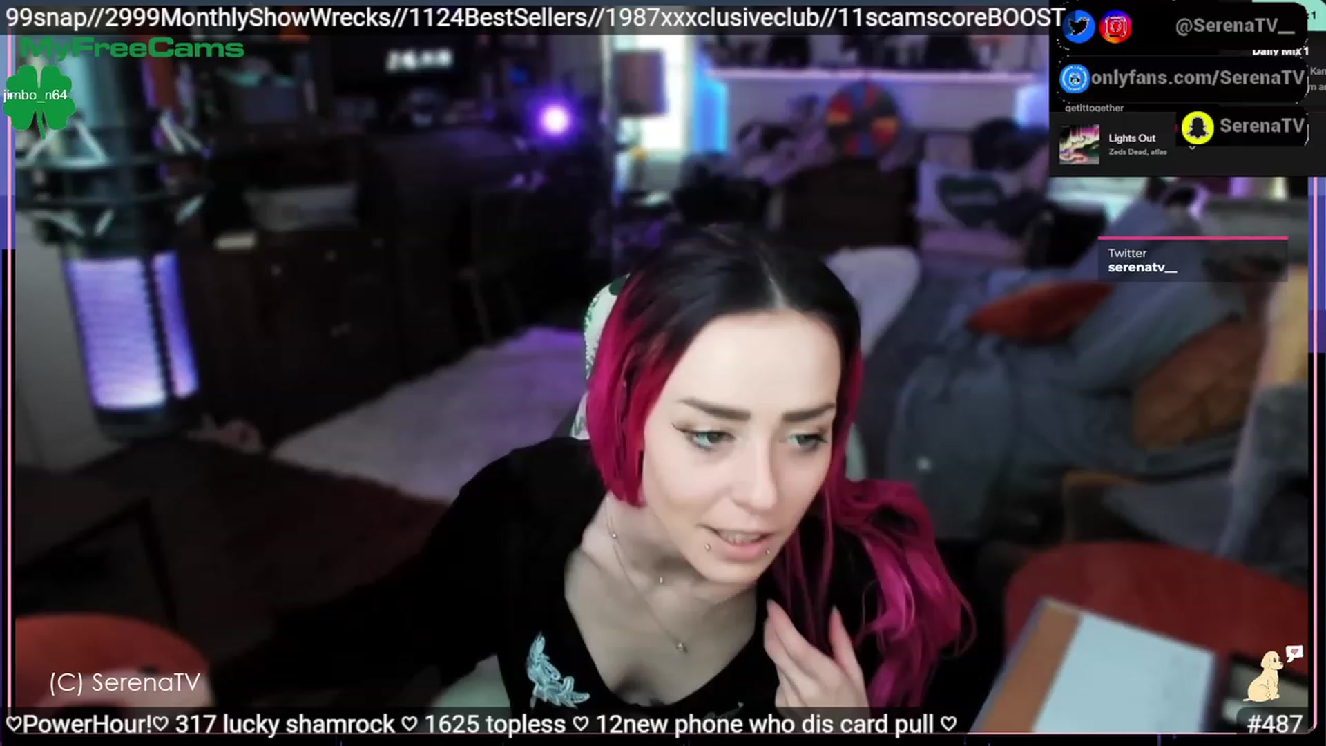 Gallery image thumbnail from serenatv's myfreecams stream on, 03/22/2023, 20:06 image 12 of 20