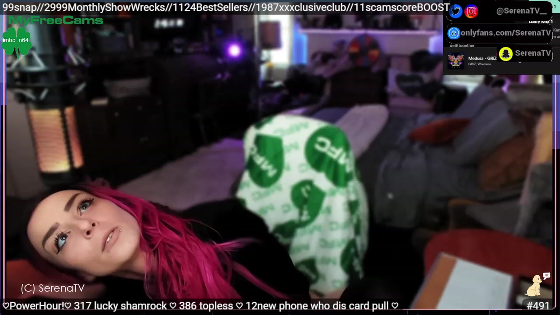 Gallery image thumbnail from serenatv's myfreecams stream on, 03/22/2023, 20:06 image 11 of 20