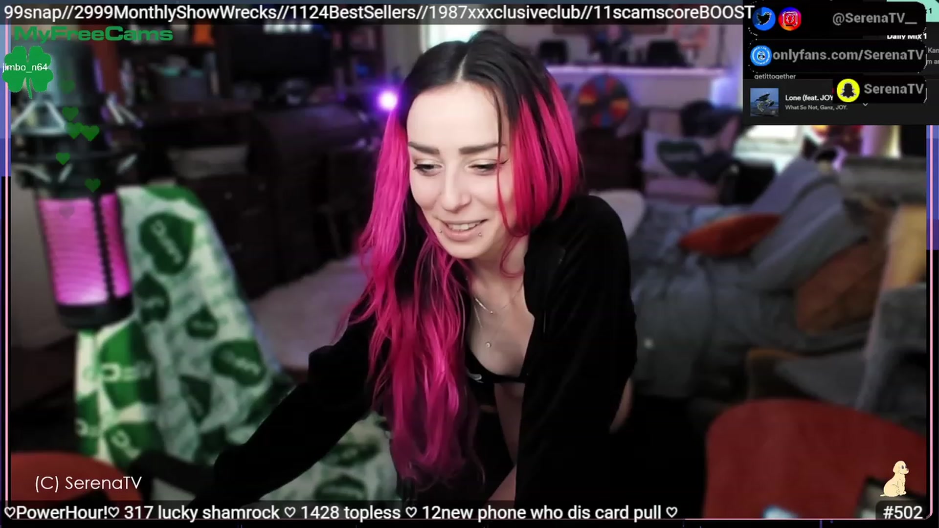 Gallery image thumbnail from serenatv's myfreecams stream on, 03/22/2023, 20:06 image 1 of 20