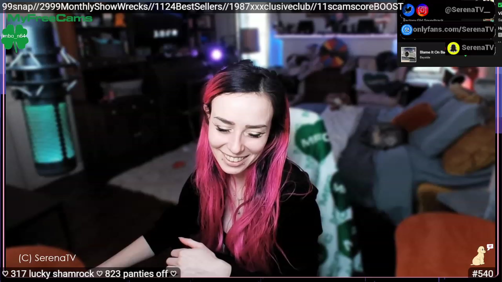 Gallery image thumbnail from serenatv's myfreecams stream on, 03/26/2023, 20:38 image 14 of 20