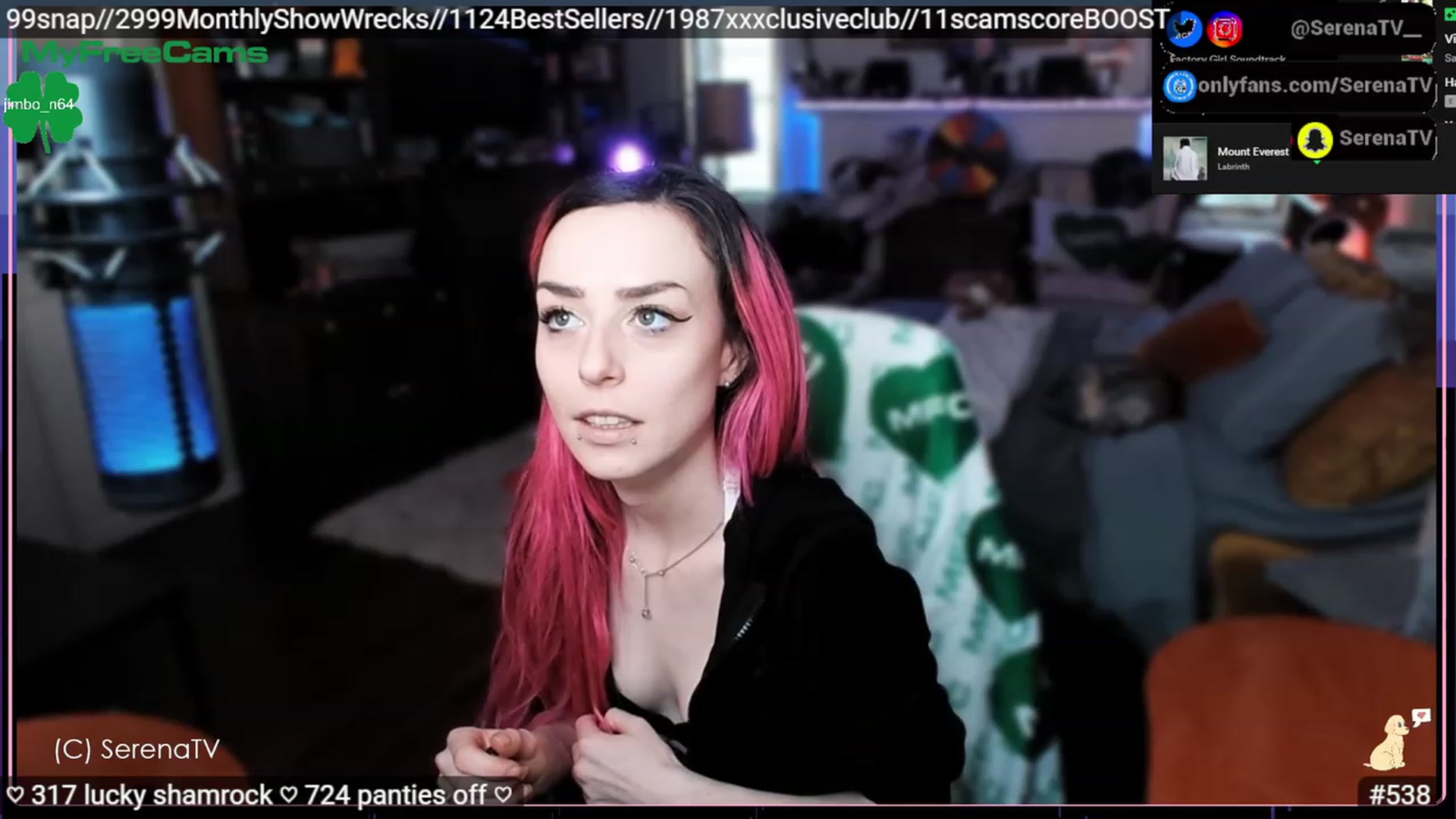 Gallery image thumbnail from serenatv's myfreecams stream on, 03/26/2023, 20:38 image 16 of 20
