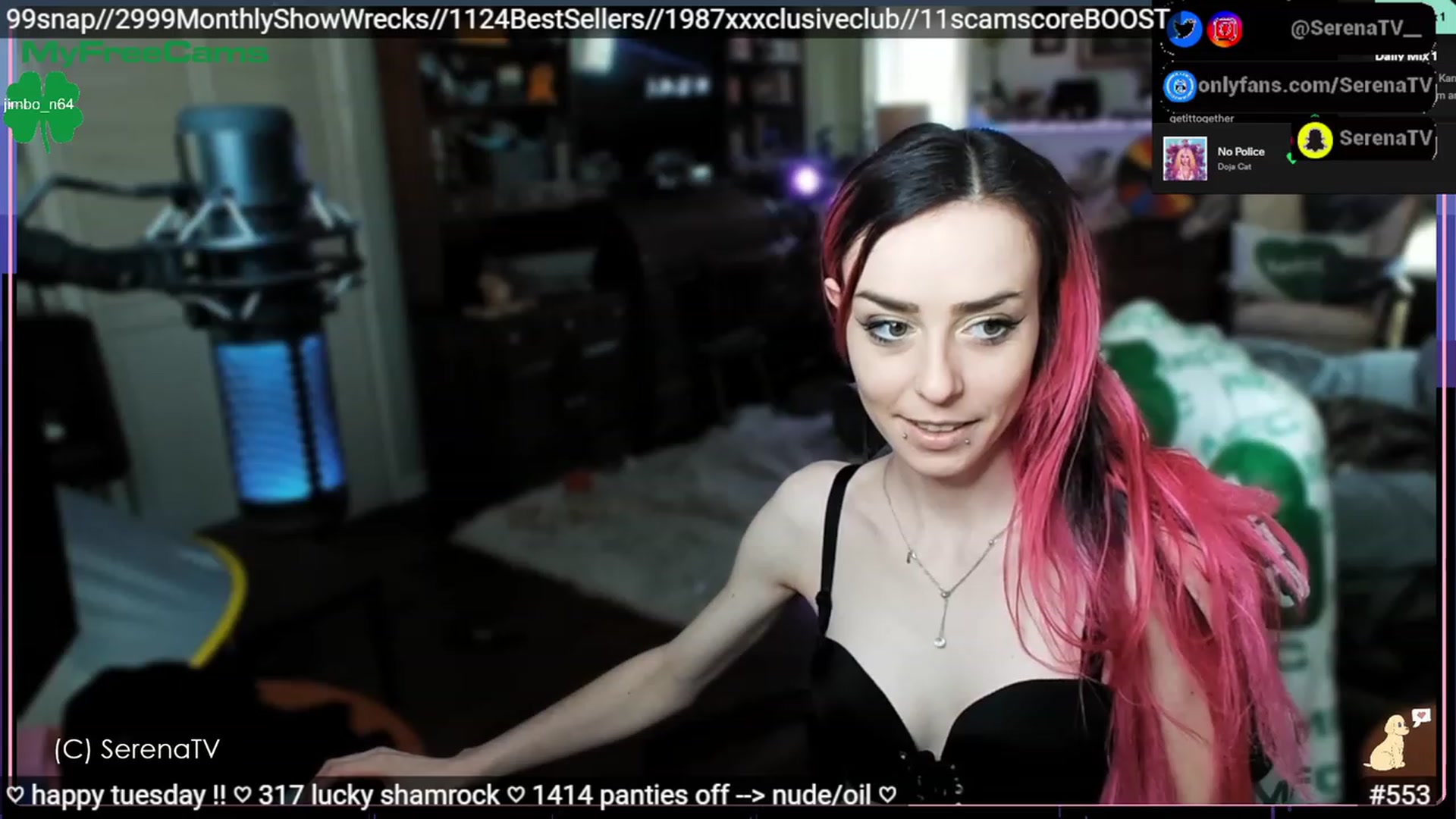 Gallery image thumbnail from serenatv's myfreecams stream on, 03/28/2023, 20:50 image 12 of 20