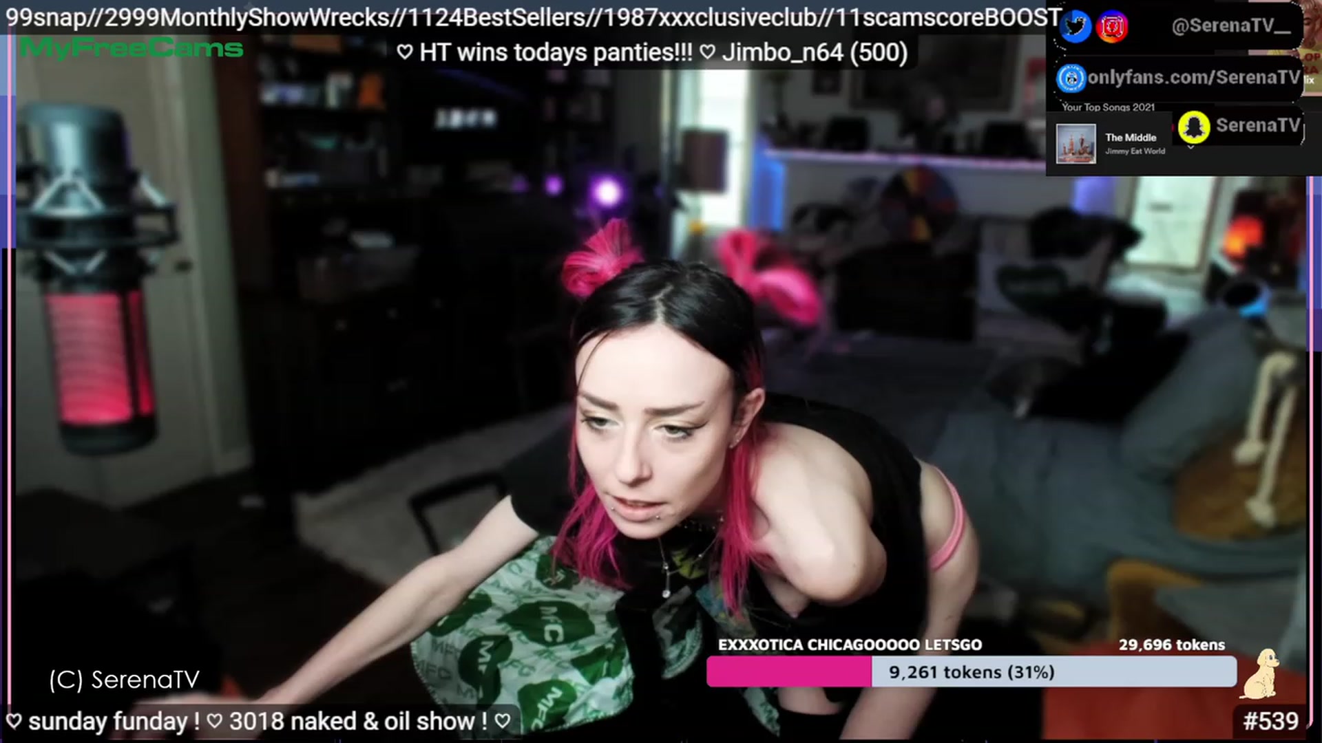Gallery image thumbnail from serenatv's myfreecams stream on, 04/16/2023, 20:58 image 17 of 20