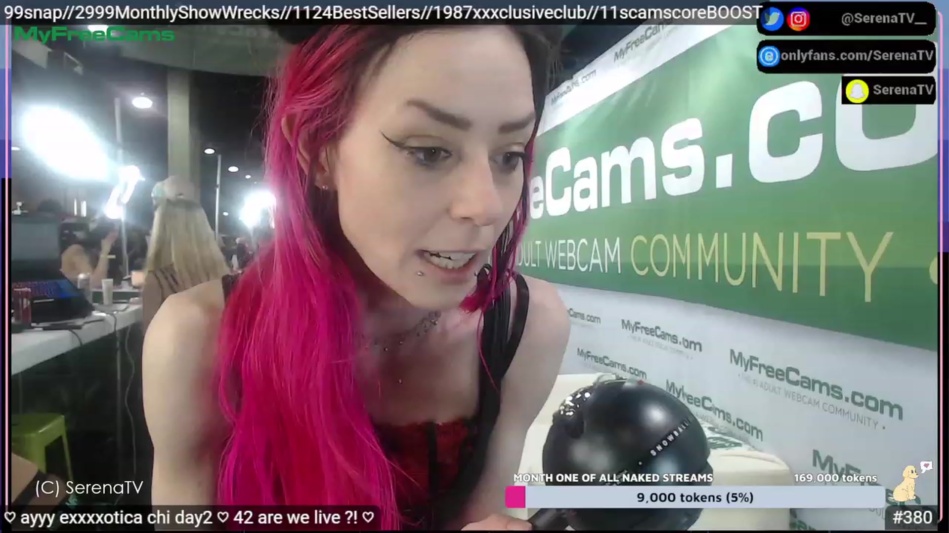 Gallery image thumbnail from serenatv's myfreecams stream on, 04/22/2023, 20:48 image 18 of 20