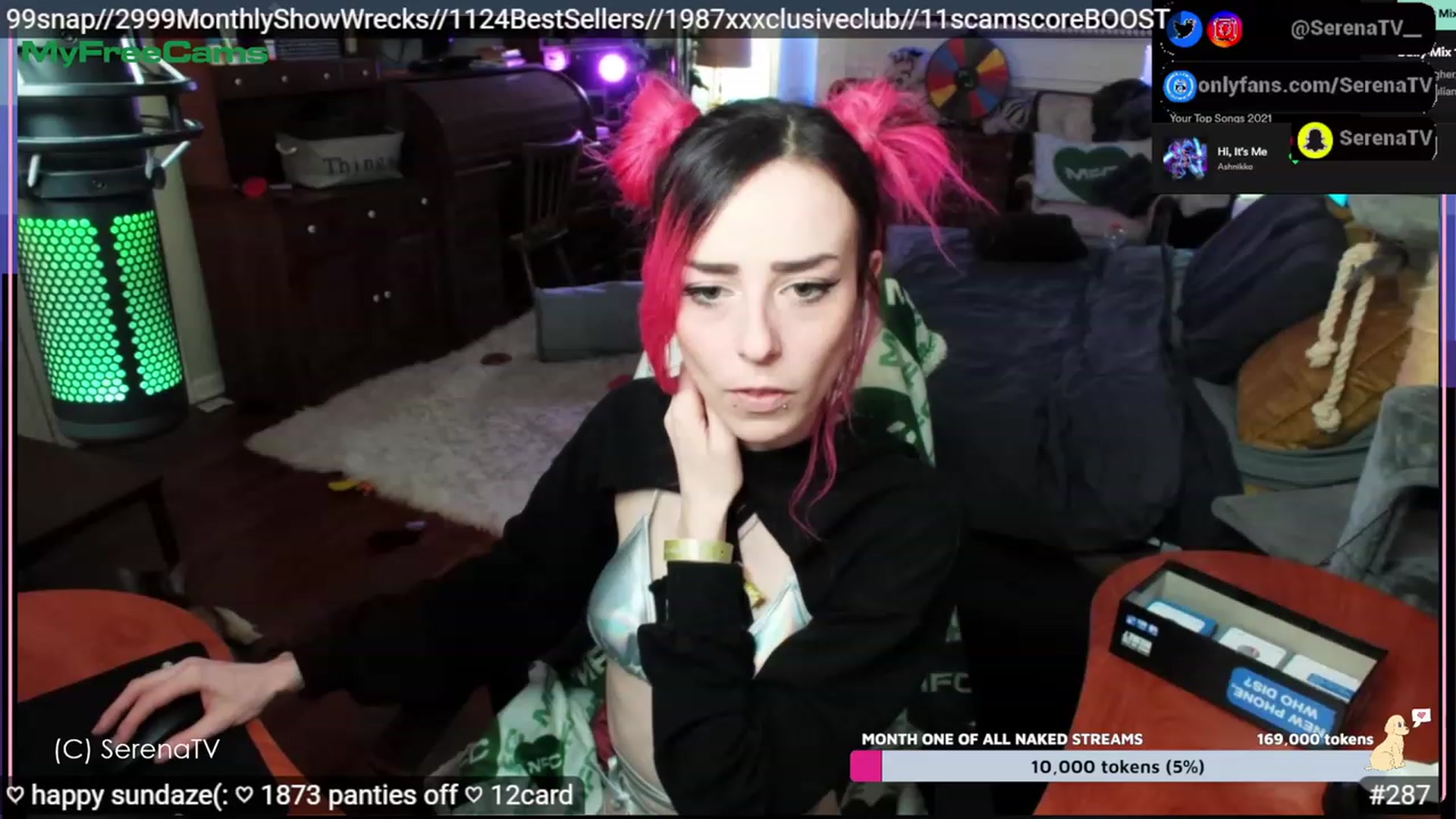 Gallery image thumbnail from serenatv's myfreecams stream on, 04/30/2023, 20:55 image 7 of 20