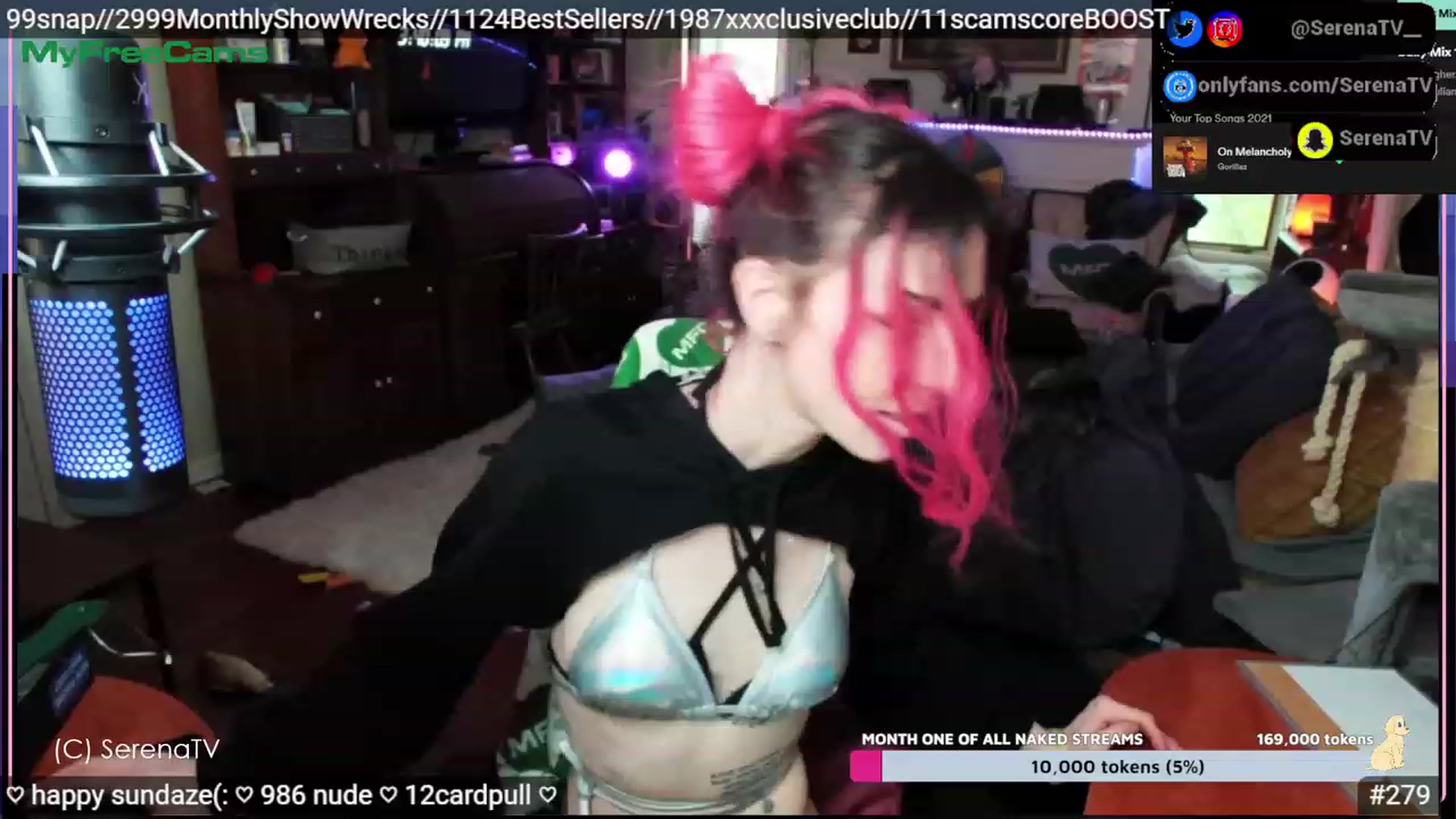 Gallery image thumbnail from serenatv's myfreecams stream on, 04/30/2023, 20:55 image 18 of 20