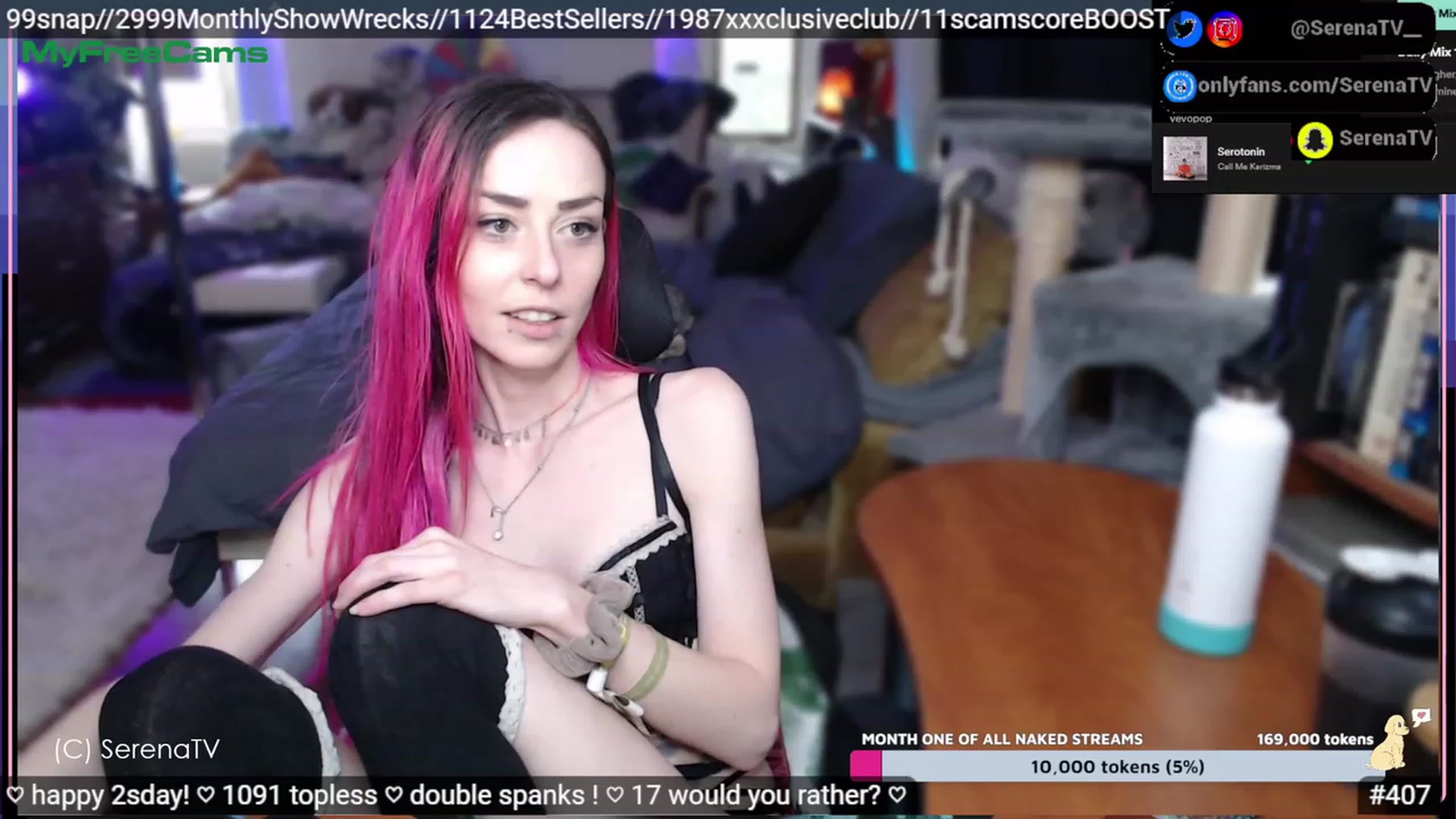 Gallery image thumbnail from serenatv's myfreecams stream on, 05/02/2023, 20:32 image 15 of 20