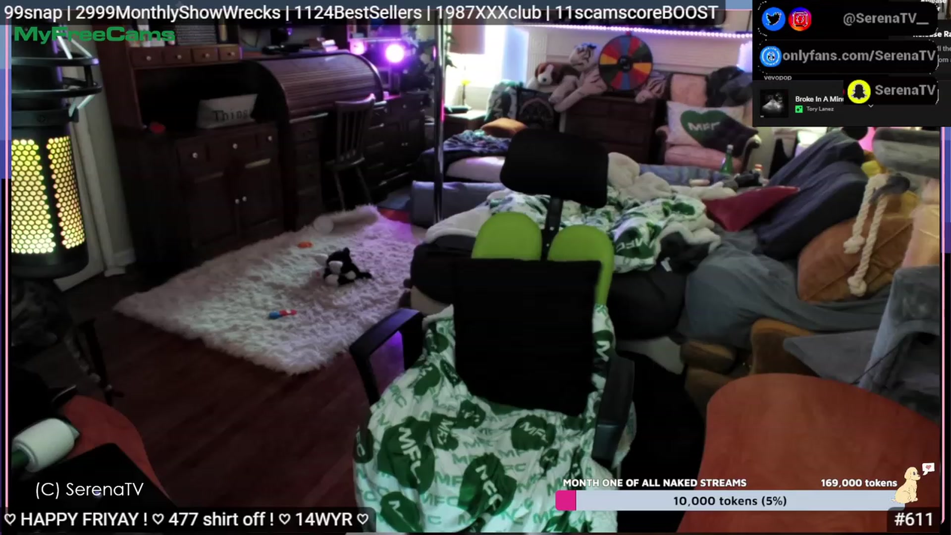 Gallery image thumbnail from serenatv's myfreecams stream on, 05/05/2023, 20:36 image 6 of 20