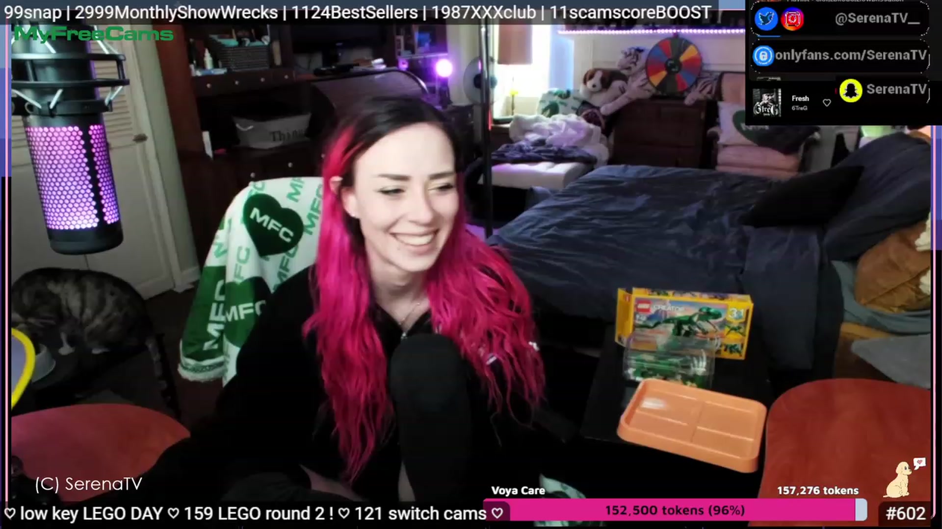 Gallery image thumbnail from serenatv's myfreecams stream on, 05/19/2023, 22:11 image 3 of 20