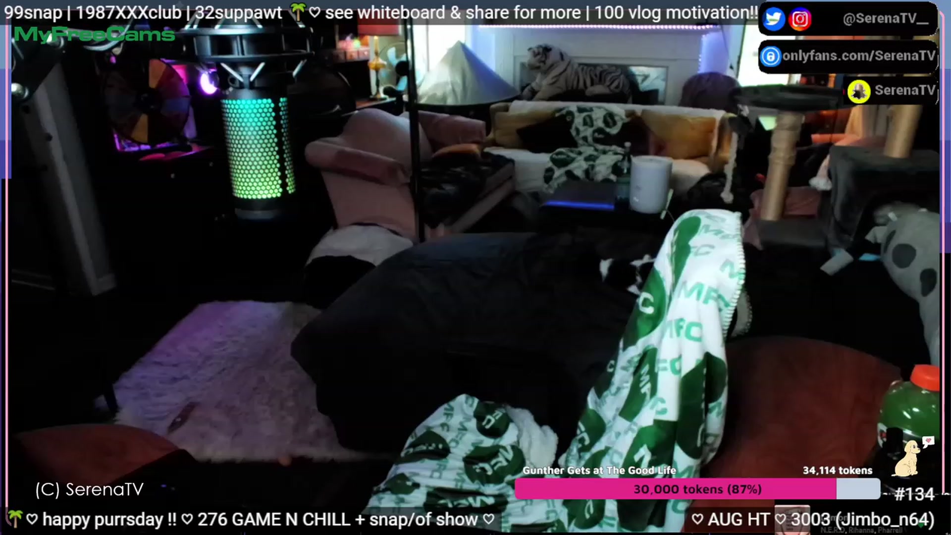 Gallery image thumbnail from serenatv's myfreecams stream on, 08/03/2023, 19:52 image 10 of 20