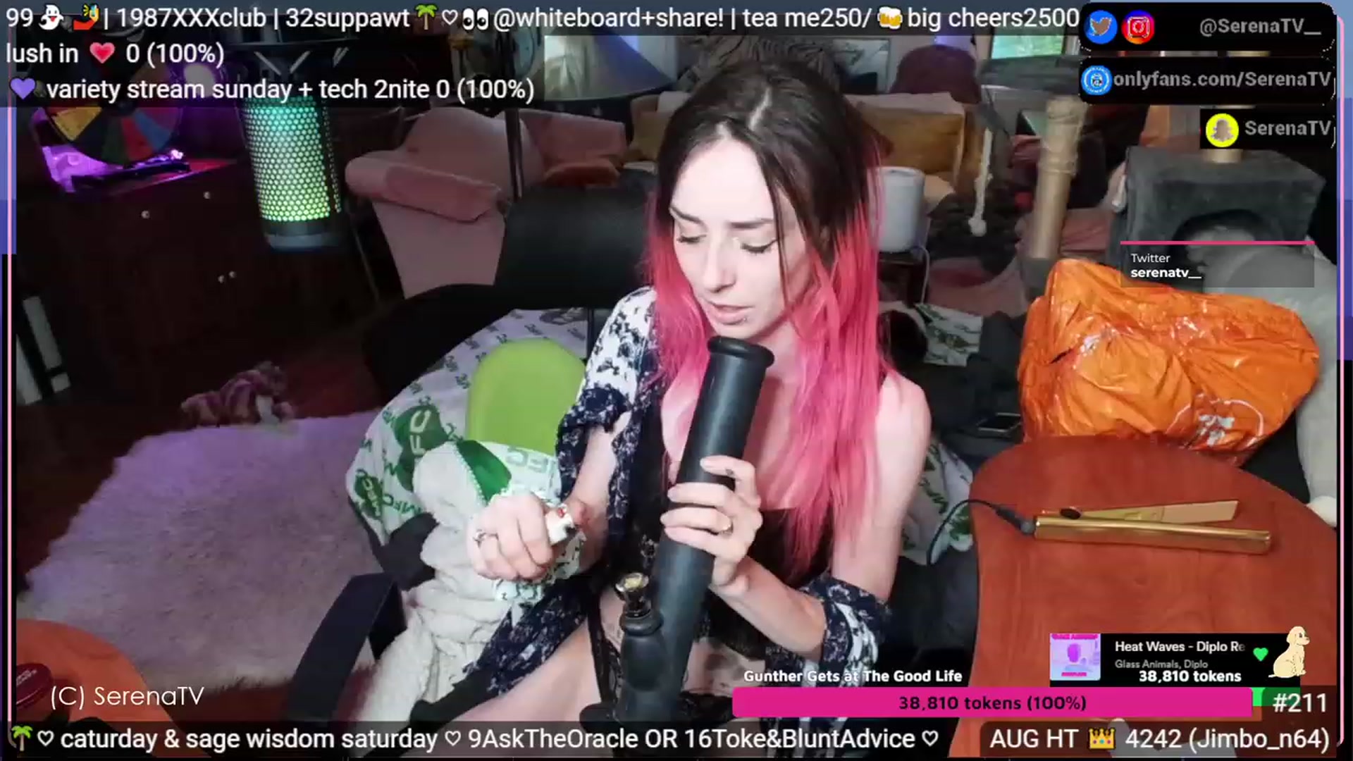 Gallery image thumbnail from serenatv's myfreecams stream on, 08/12/2023, 20:07 image 12 of 20