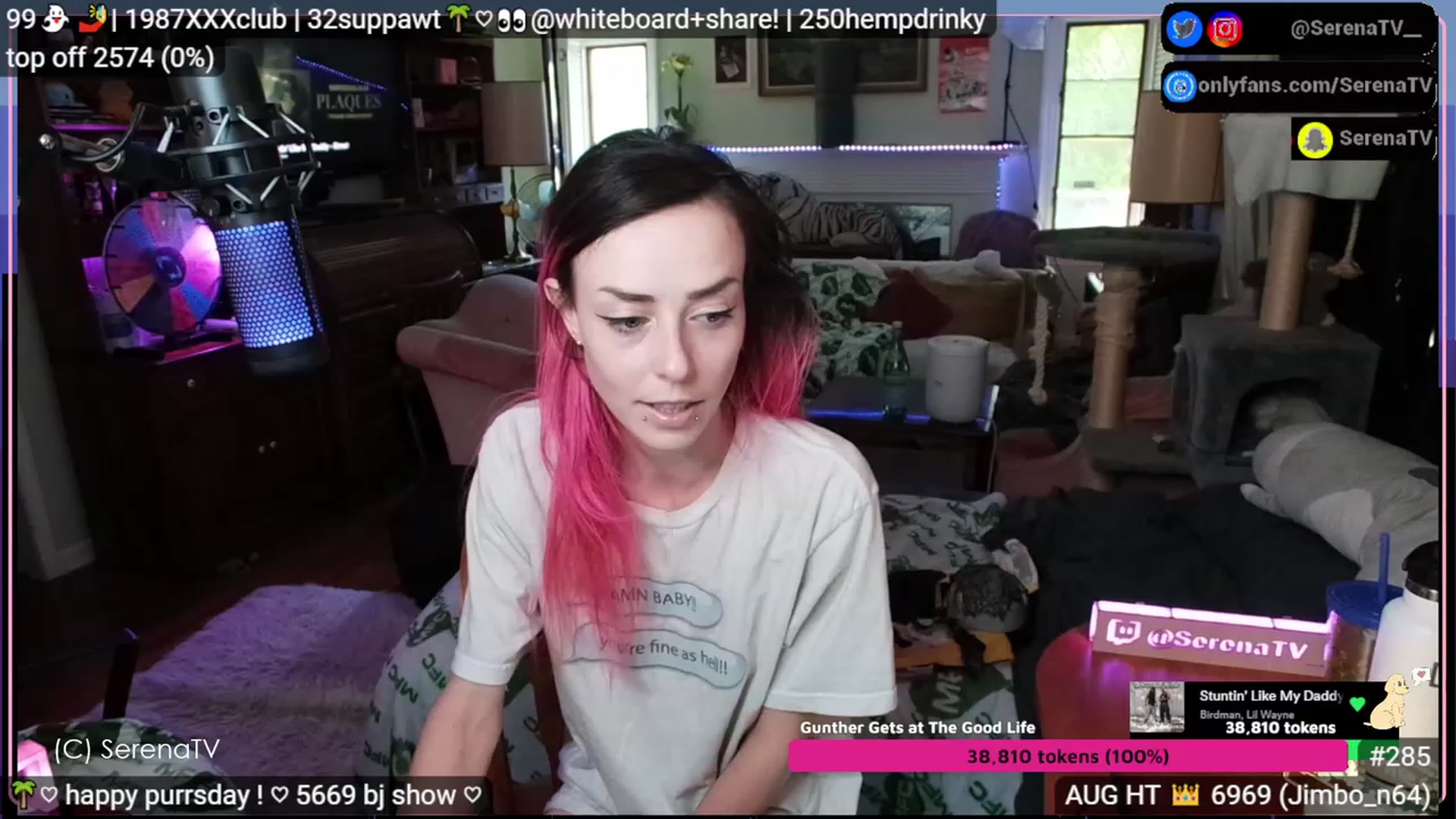 Gallery image thumbnail from serenatv's myfreecams stream on, 08/17/2023, 19:46 image 4 of 20
