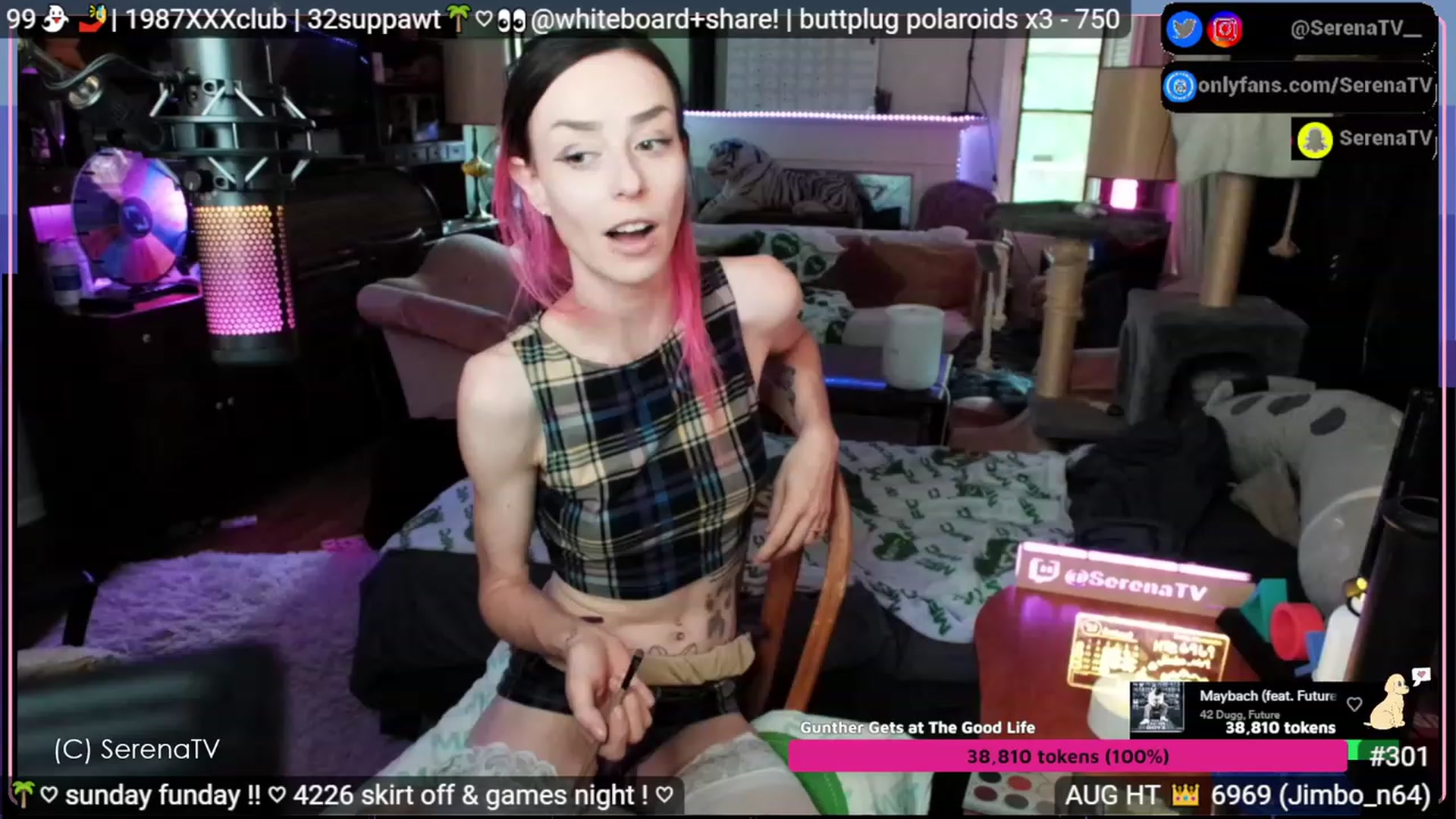 Gallery image thumbnail from serenatv's myfreecams stream on, 08/20/2023, 20:29 image 6 of 20