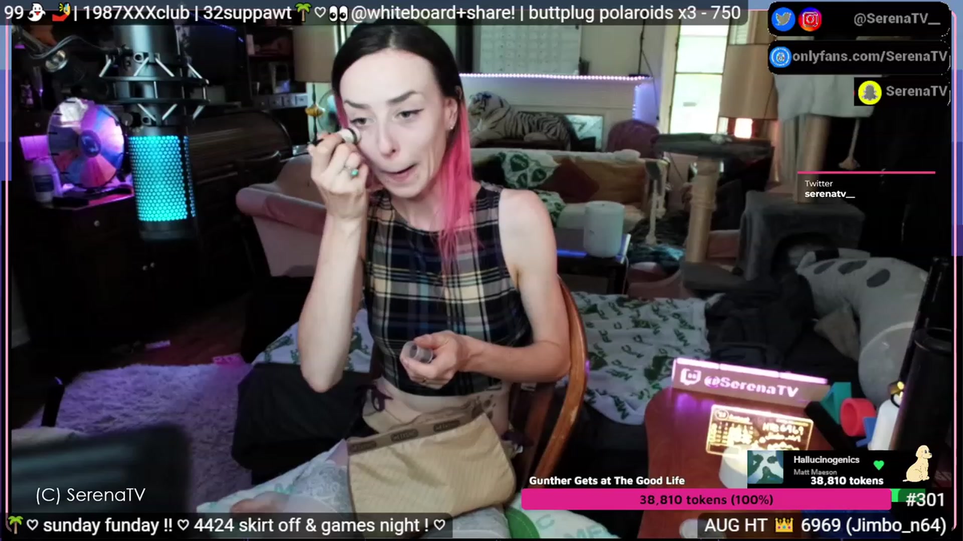 Gallery image thumbnail from serenatv's myfreecams stream on, 08/20/2023, 20:29 image 4 of 20