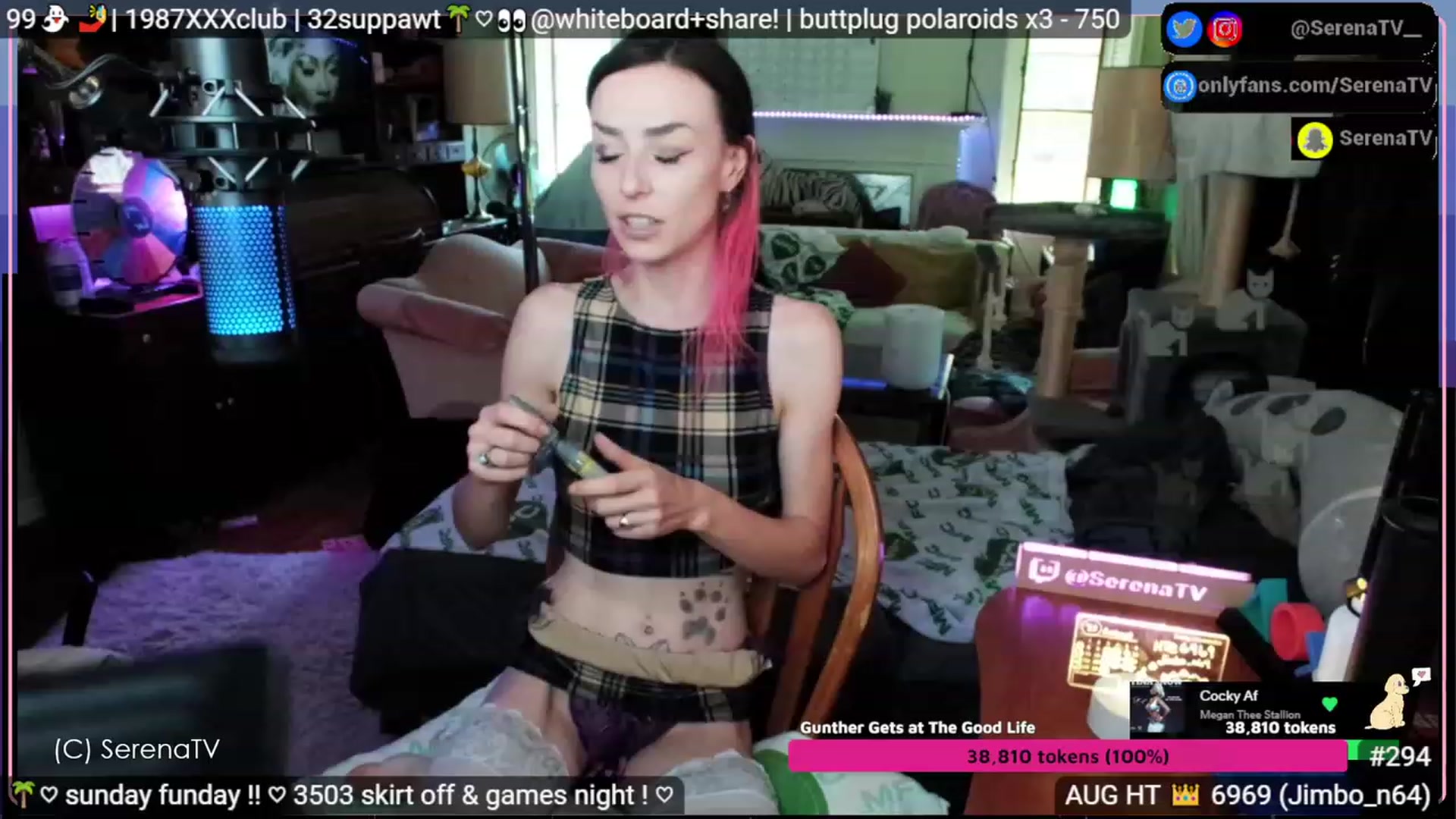 Gallery image thumbnail from serenatv's myfreecams stream on, 08/20/2023, 20:29 image 8 of 20