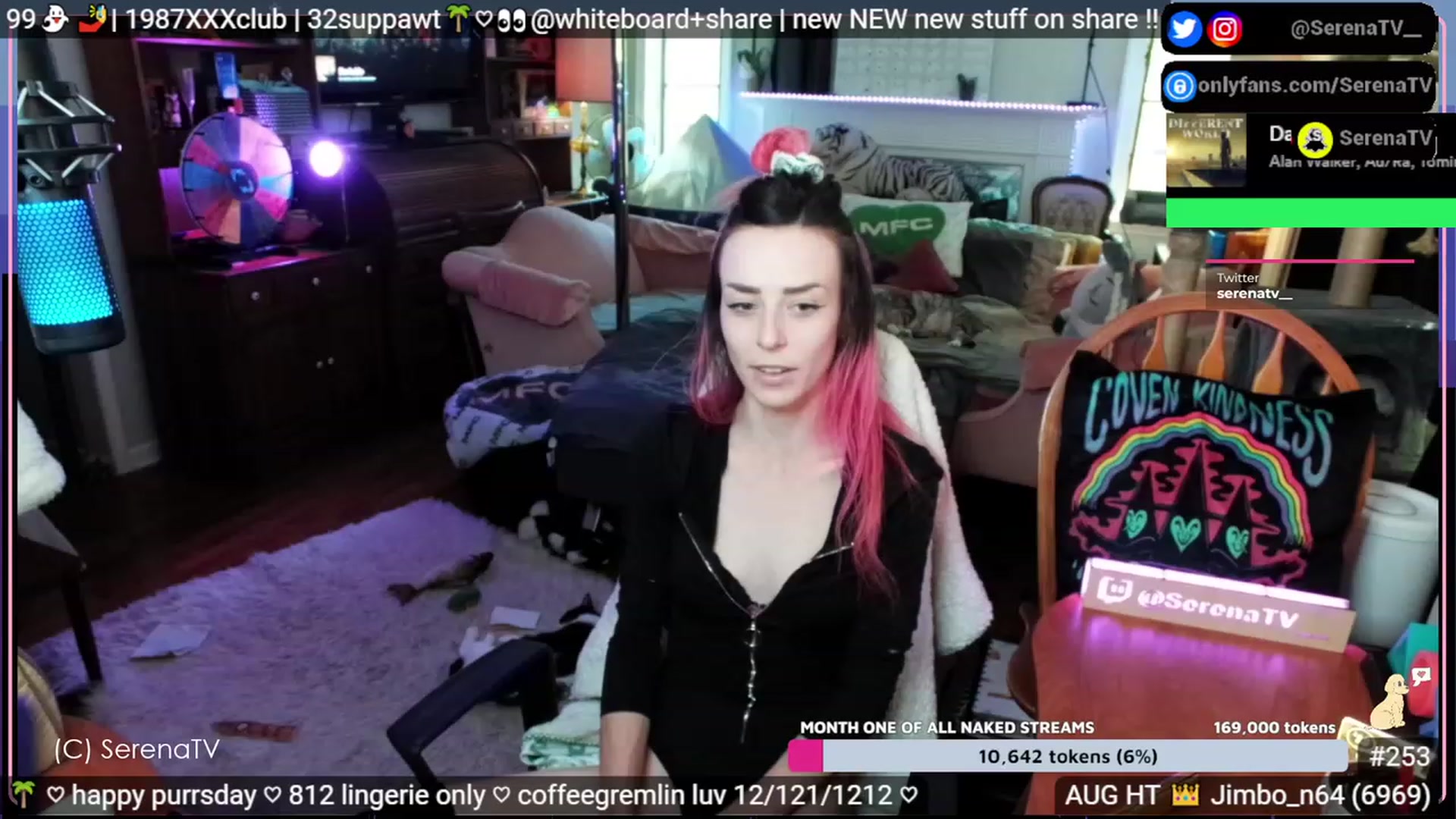Gallery image thumbnail from serenatv's myfreecams stream on, 08/24/2023, 21:23 image 8 of 20