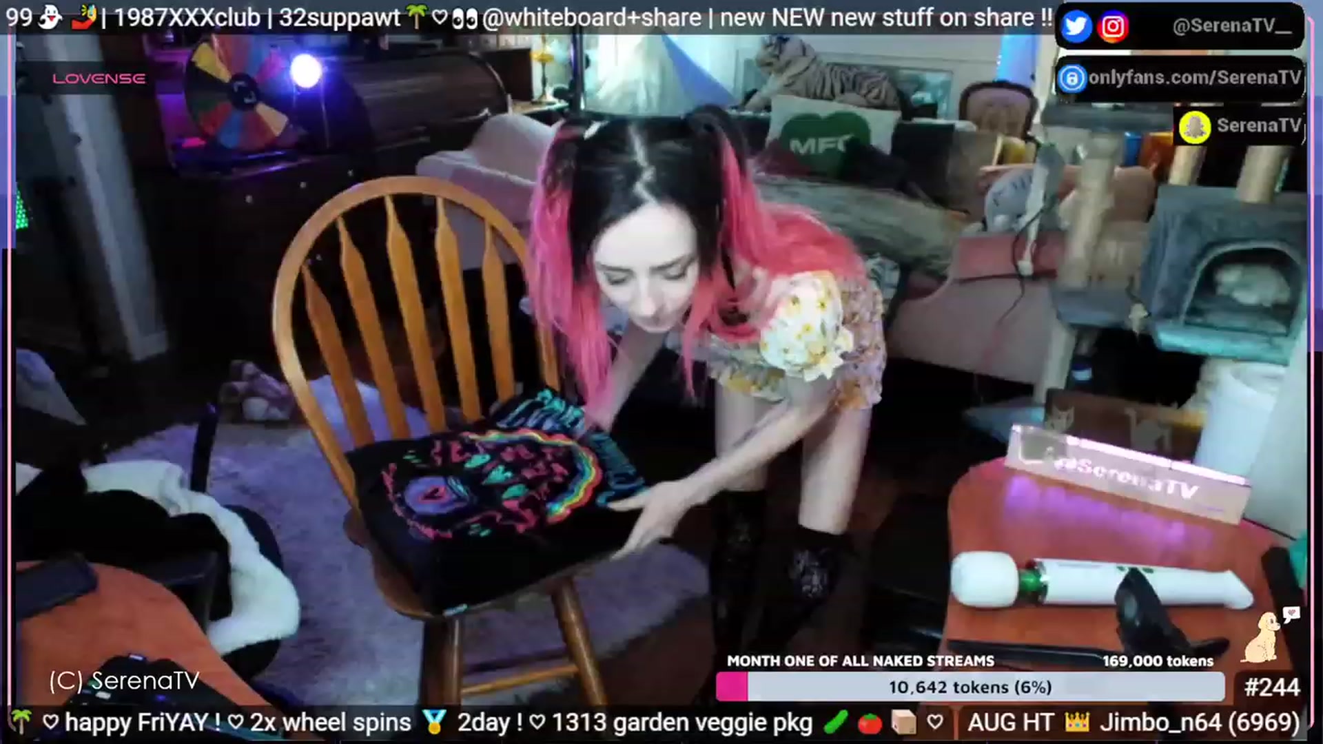 Gallery image thumbnail from serenatv's myfreecams stream on, 08/25/2023, 20:15 image 6 of 20