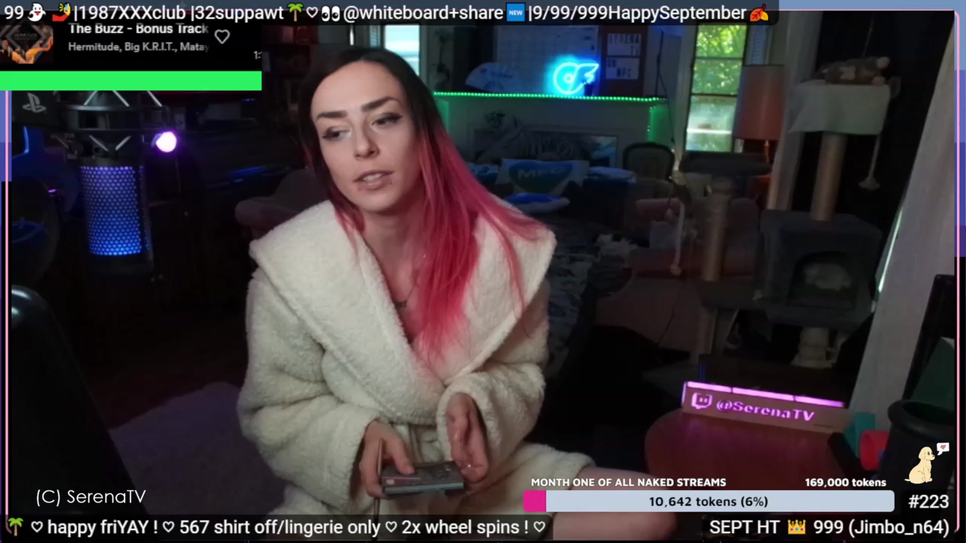 Gallery image thumbnail from serenatv's myfreecams stream on, 09/01/2023, 20:53 image 2 of 20