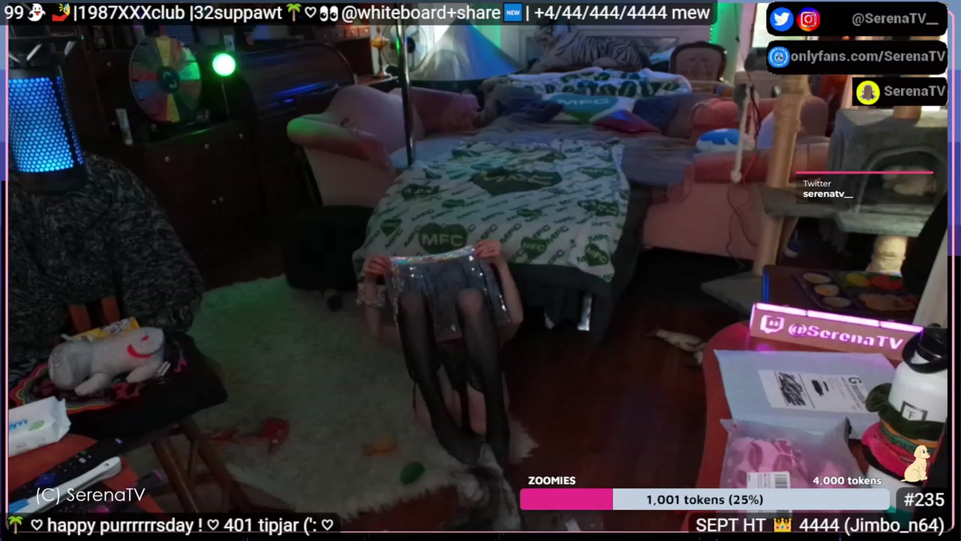 Gallery image thumbnail from serenatv's myfreecams stream on, 09/14/2023, 20:18 image 17 of 20