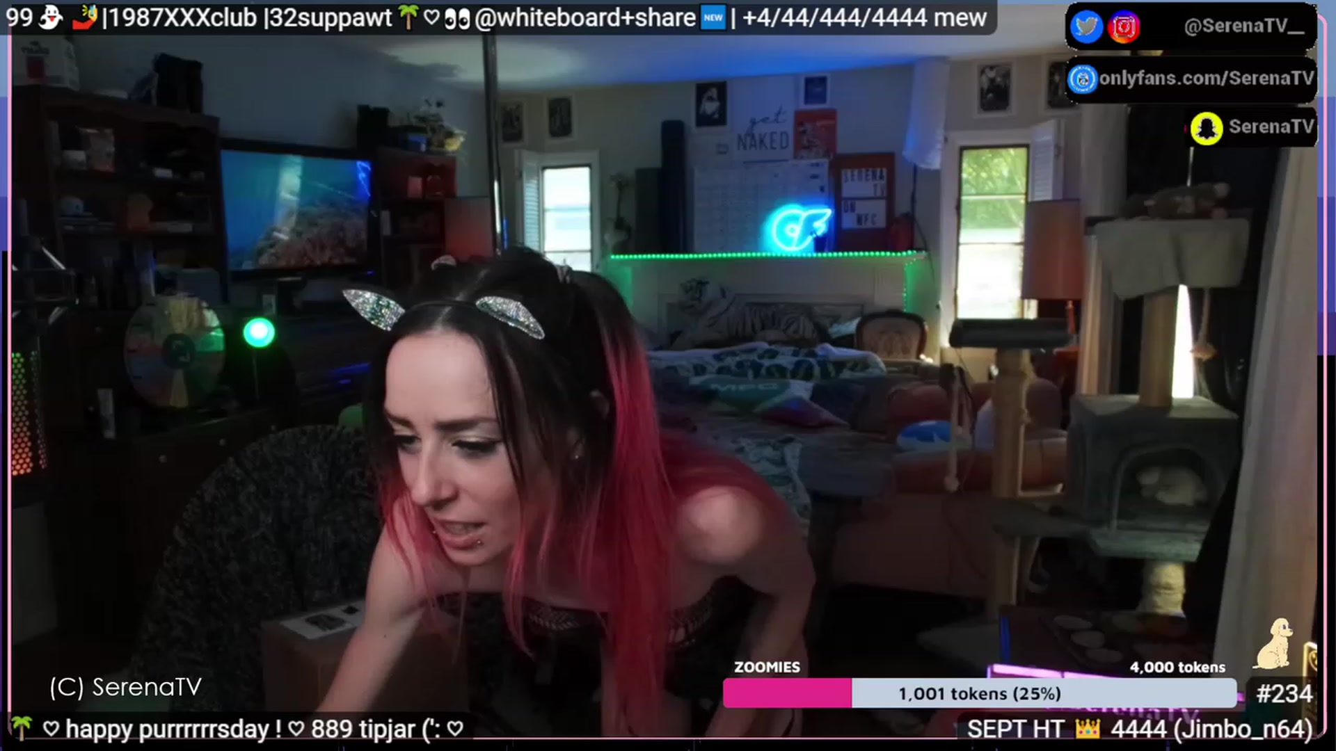 Gallery image thumbnail from serenatv's myfreecams stream on, 09/14/2023, 20:18 image 4 of 20