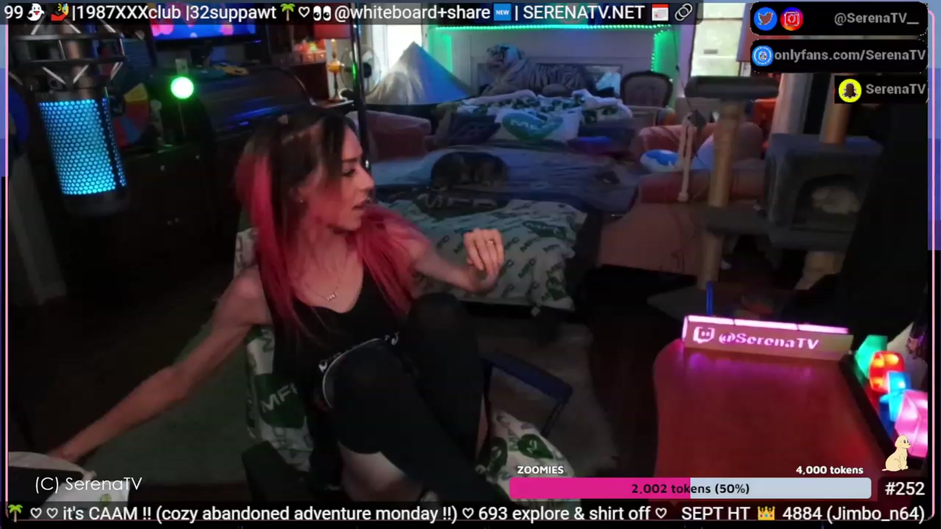 Gallery image thumbnail from serenatv's myfreecams stream on, 09/18/2023, 20:27 image 7 of 20