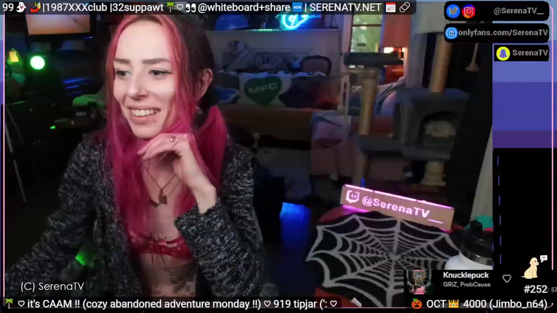 Gallery image thumbnail from serenatv's myfreecams stream on, 10/16/2023, 21:03 image 18 of 20