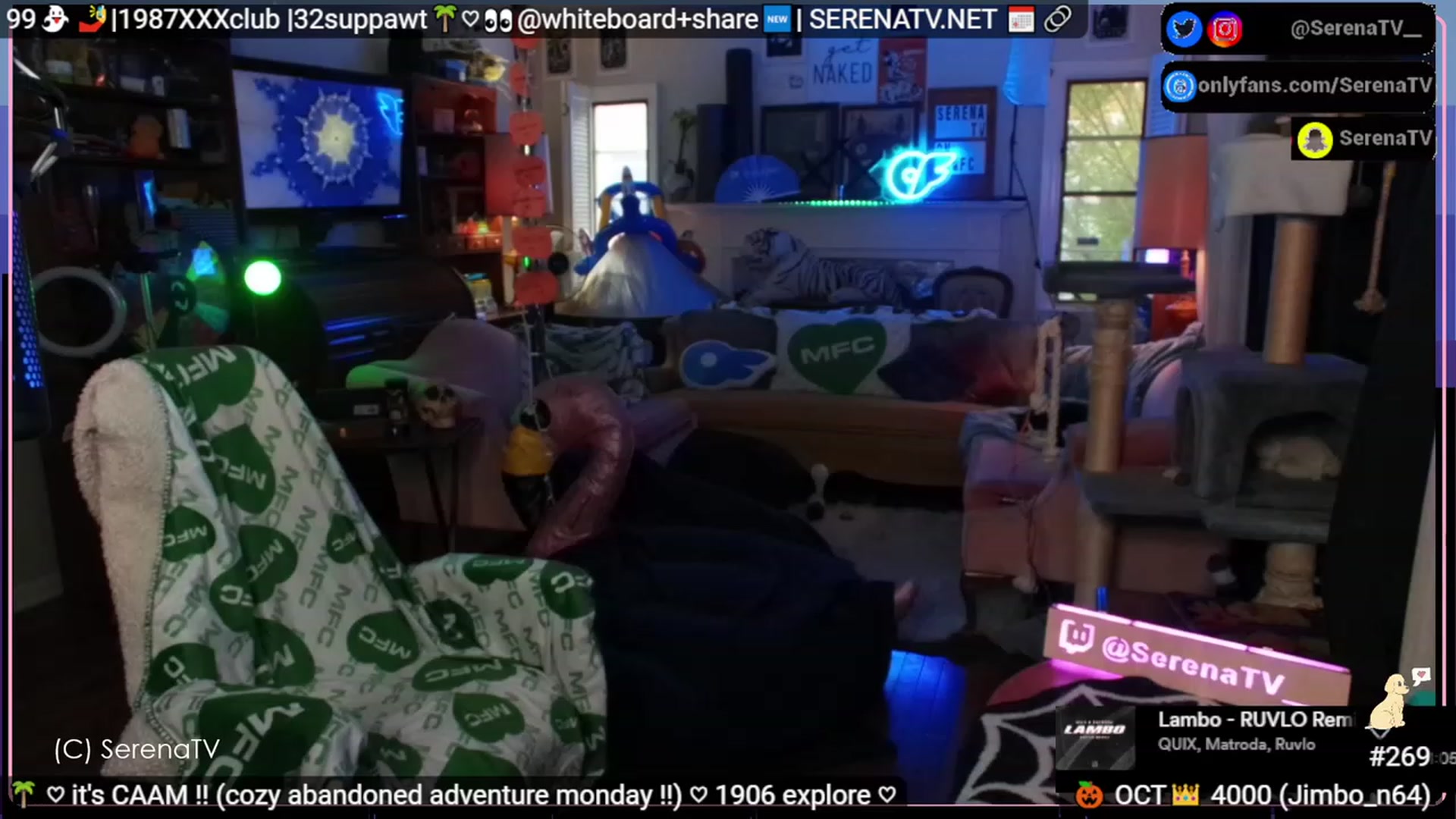 Gallery image thumbnail from serenatv's myfreecams stream on, 10/16/2023, 21:03 image 6 of 20