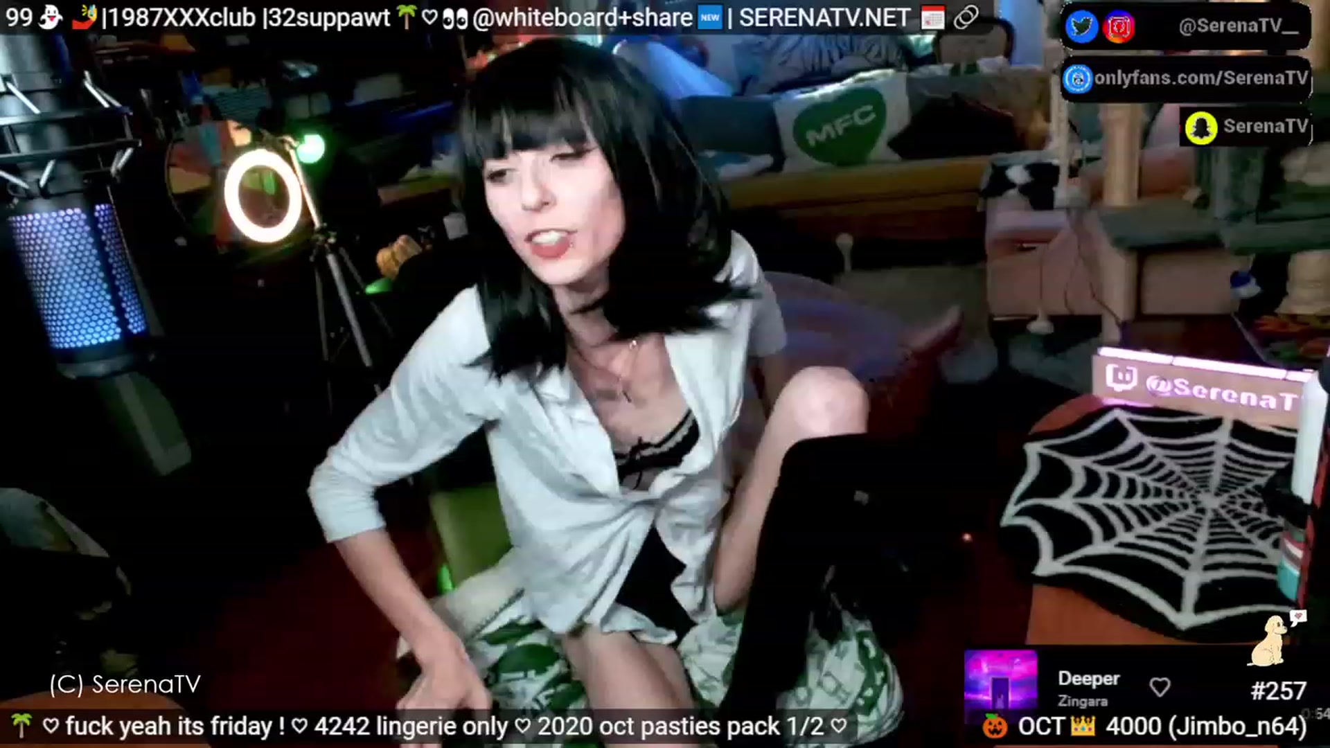 Gallery image thumbnail from serenatv's myfreecams stream on, 10/20/2023, 20:22 image 4 of 20