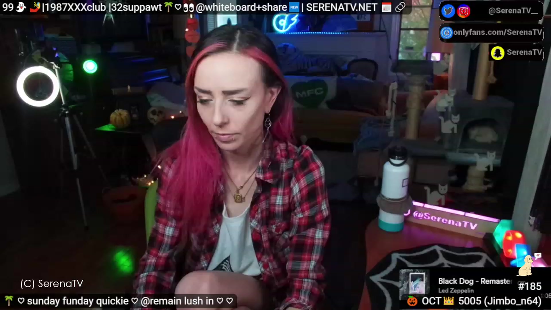 Gallery image thumbnail from serenatv's myfreecams stream on, 10/29/2023, 20:02 image 6 of 20