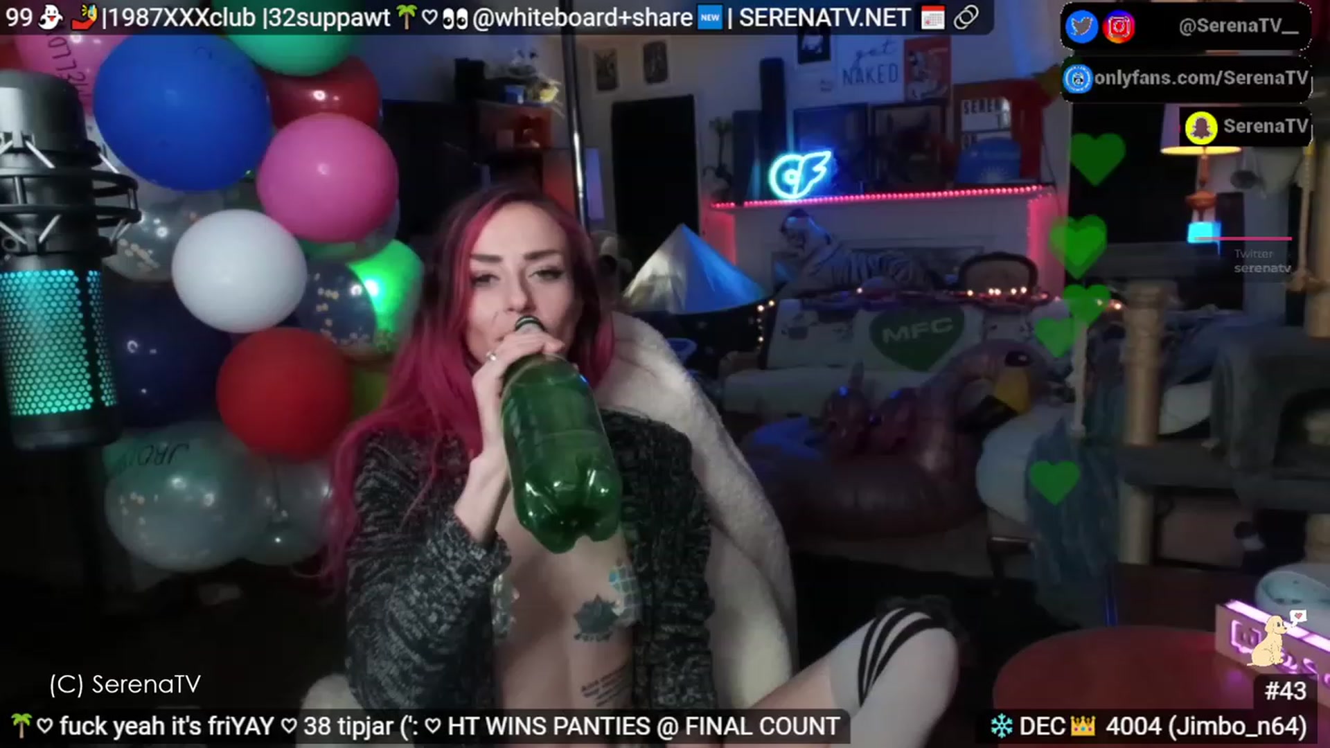 Gallery image thumbnail from serenatv's myfreecams stream on, 12/01/2023, 21:08 image 4 of 20