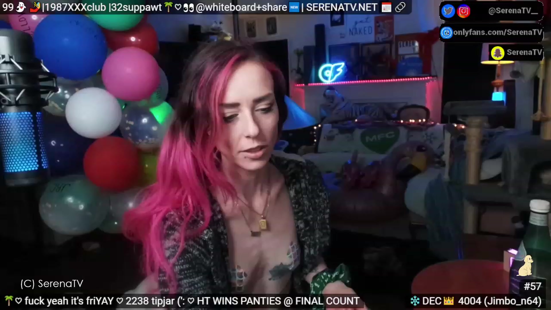 Gallery image thumbnail from serenatv's myfreecams stream on, 12/01/2023, 21:08 image 3 of 20