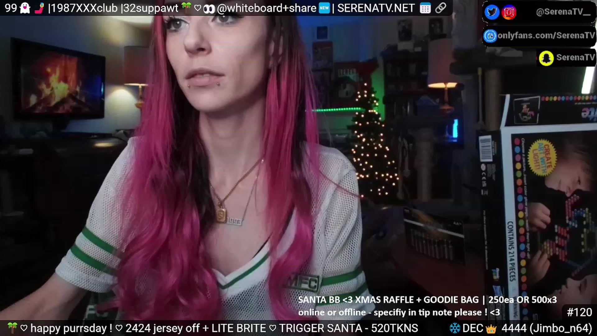 Gallery image thumbnail from serenatv's myfreecams stream on, 12/14/2023, 21:19 image 7 of 20
