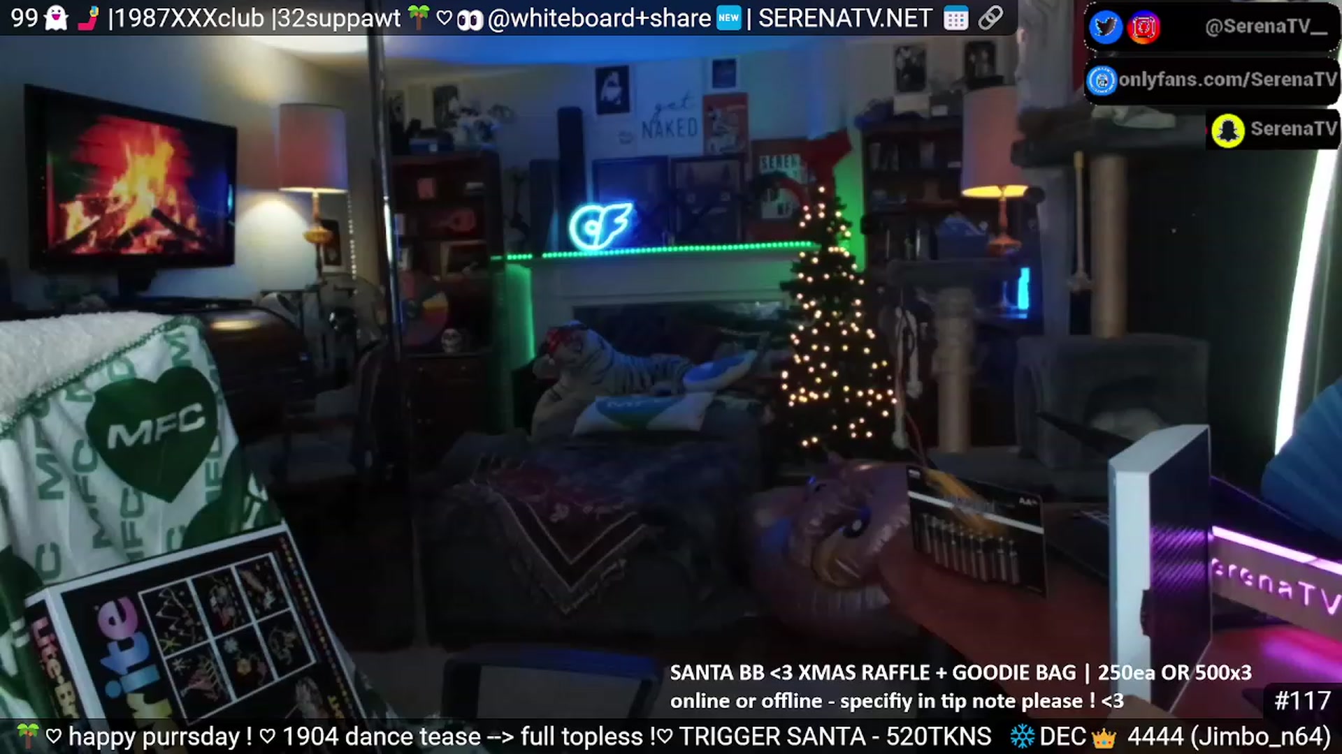 Gallery image thumbnail from serenatv's myfreecams stream on, 12/14/2023, 21:19 image 8 of 20