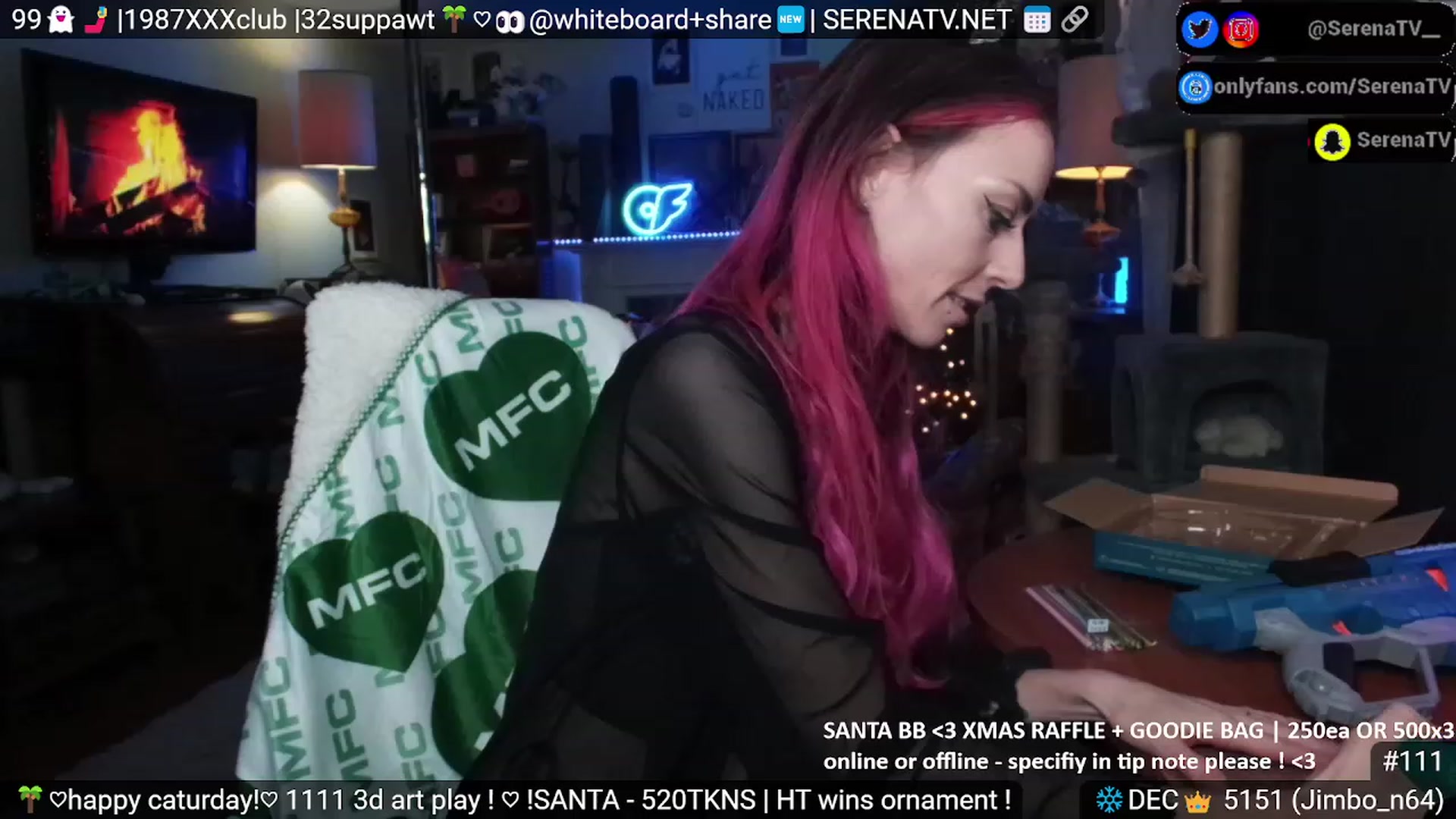 Gallery image thumbnail from serenatv's myfreecams stream on, 12/16/2023, 21:14 image 4 of 20