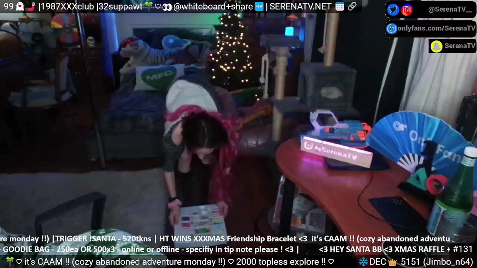 Gallery image thumbnail from serenatv's myfreecams stream on, 12/18/2023, 20:44 image 13 of 20