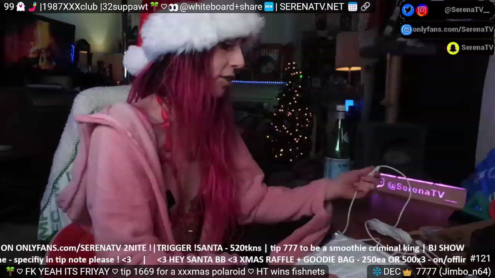 Gallery image thumbnail from serenatv's myfreecams stream on, 12/22/2023, 21:07 image 8 of 20