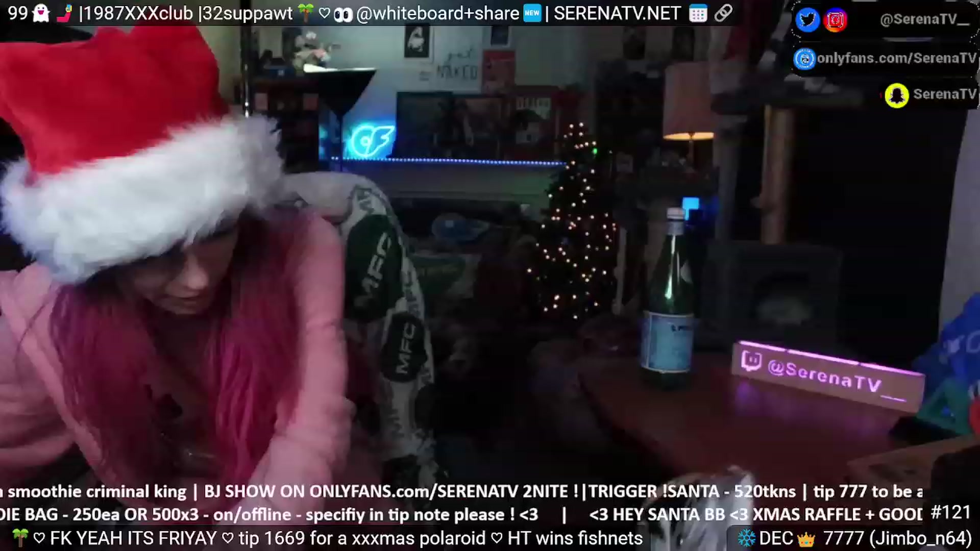 Gallery image thumbnail from serenatv's myfreecams stream on, 12/22/2023, 21:07 image 7 of 20