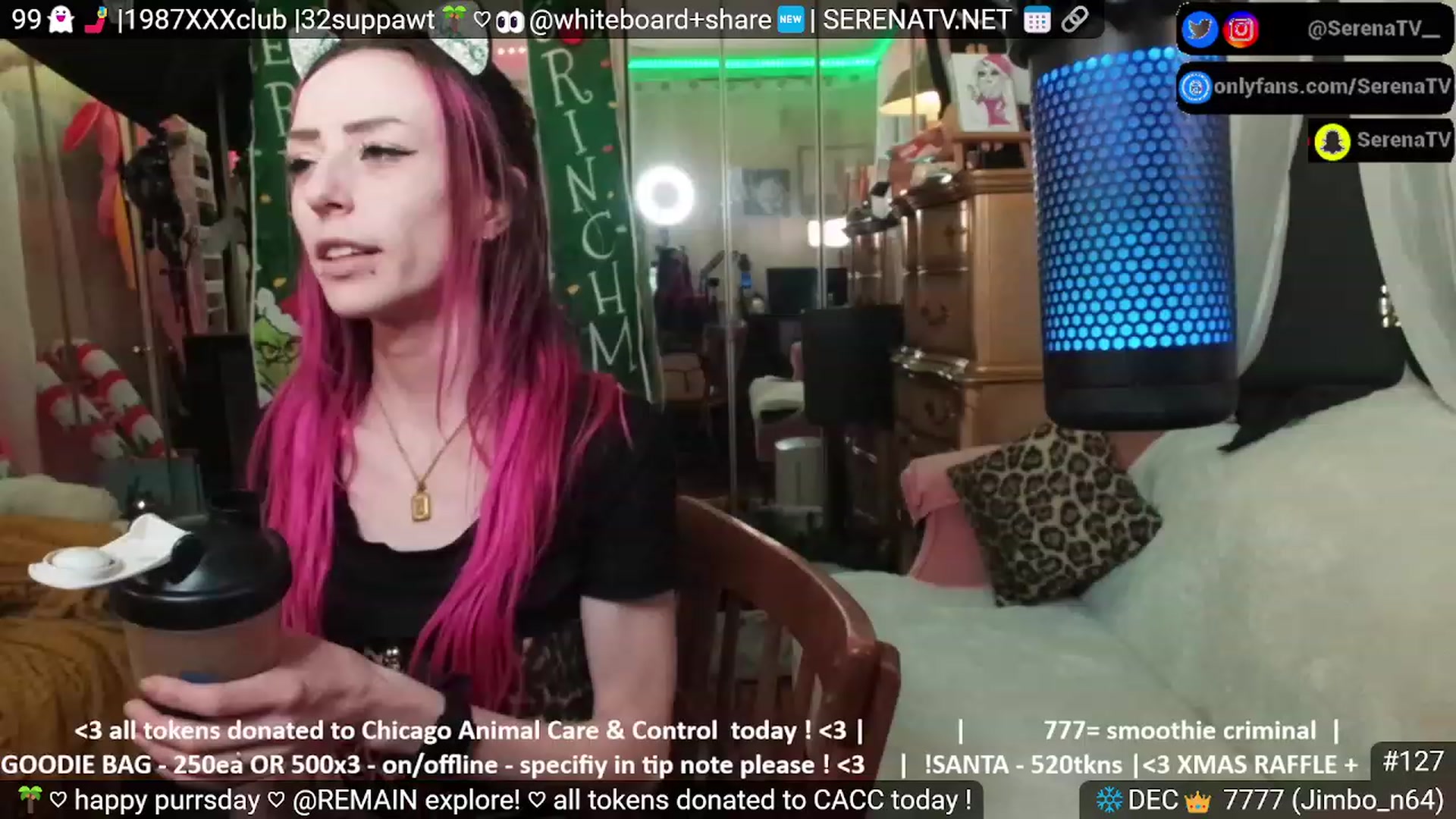 Gallery image thumbnail from serenatv's myfreecams stream on, 12/28/2023, 22:06 image 5 of 20