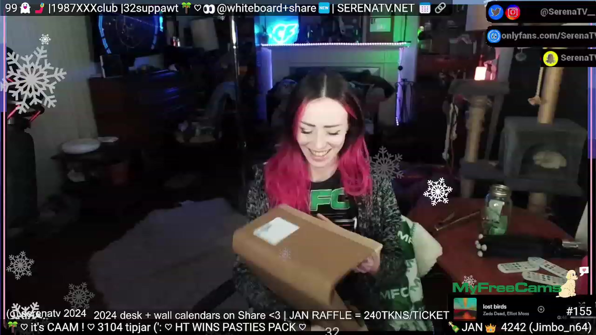 Gallery image thumbnail from serenatv's myfreecams stream on, 01/16/2024, 24:03 image 5 of 20
