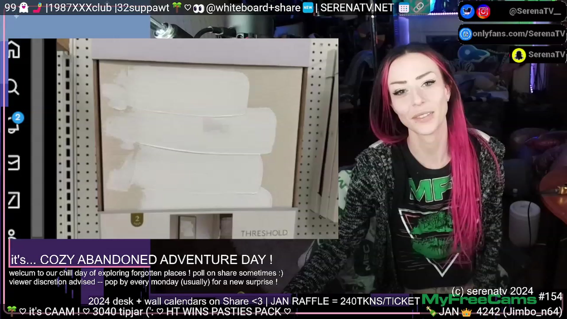 Gallery image thumbnail from serenatv's myfreecams stream on, 01/16/2024, 24:03 image 15 of 20